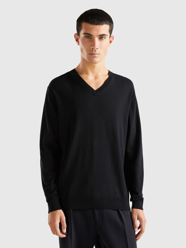 Essentials Men's V-Neck Sweater Available India