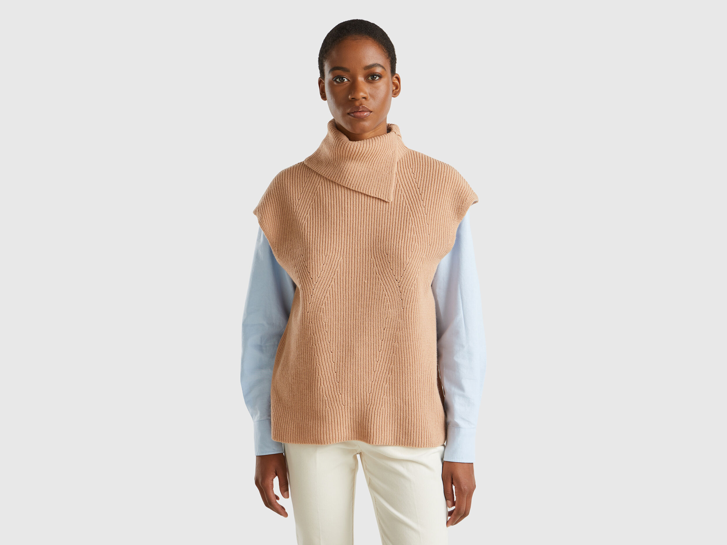 Long knit vest discount