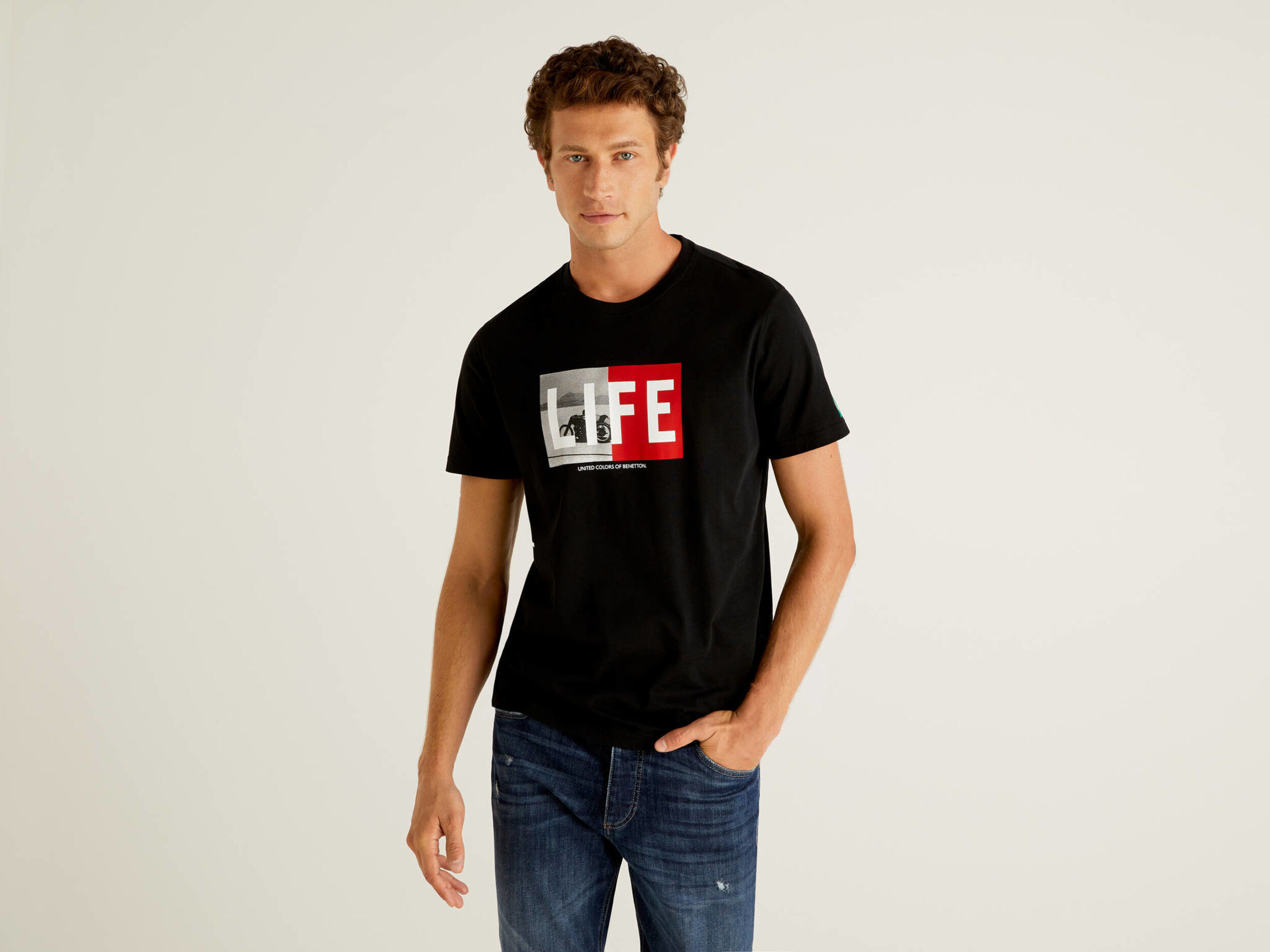 100% organic cotton Life t-shirt