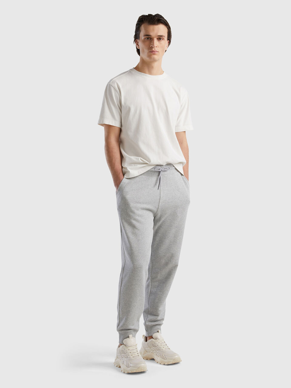 Men's sweatpants - light grey P946