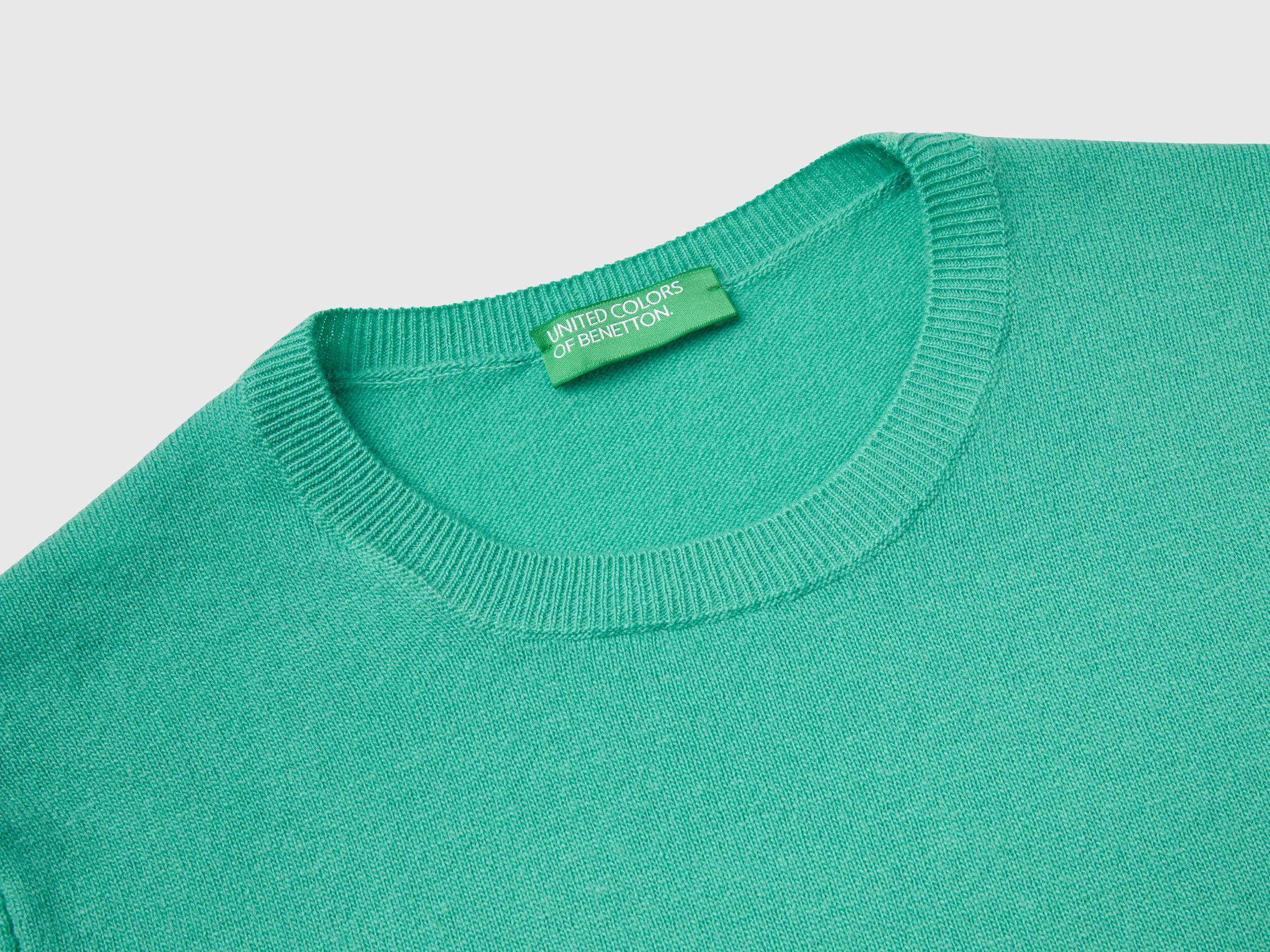 Benetton green sweatshirt best sale