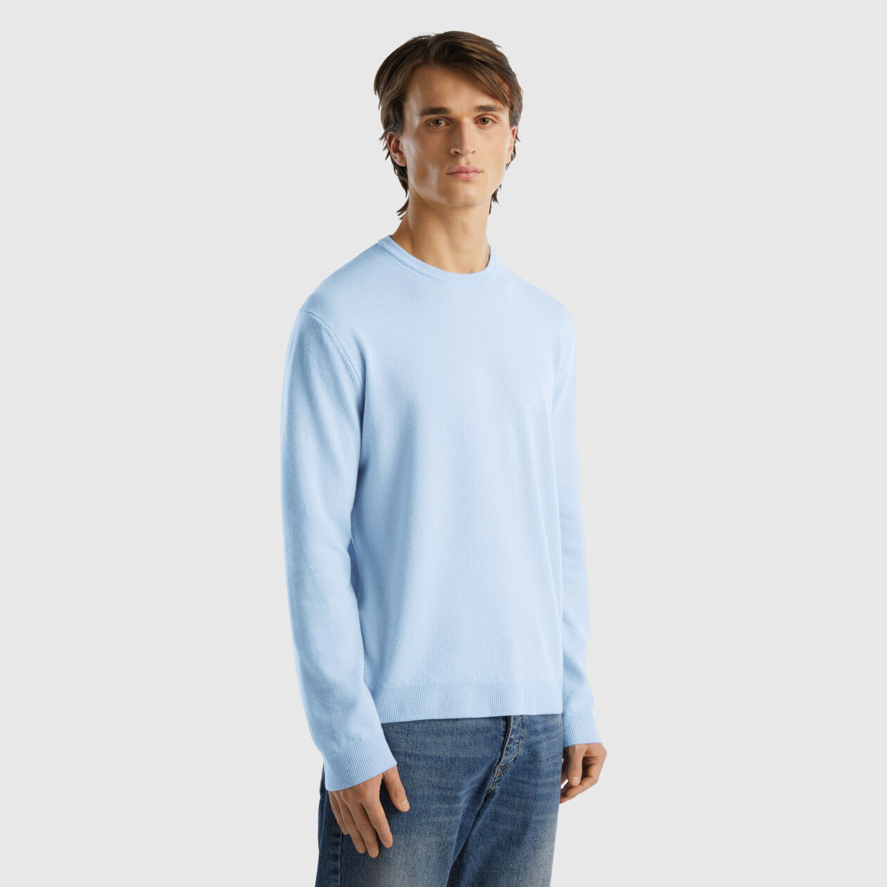 Light blue on sale crew neck