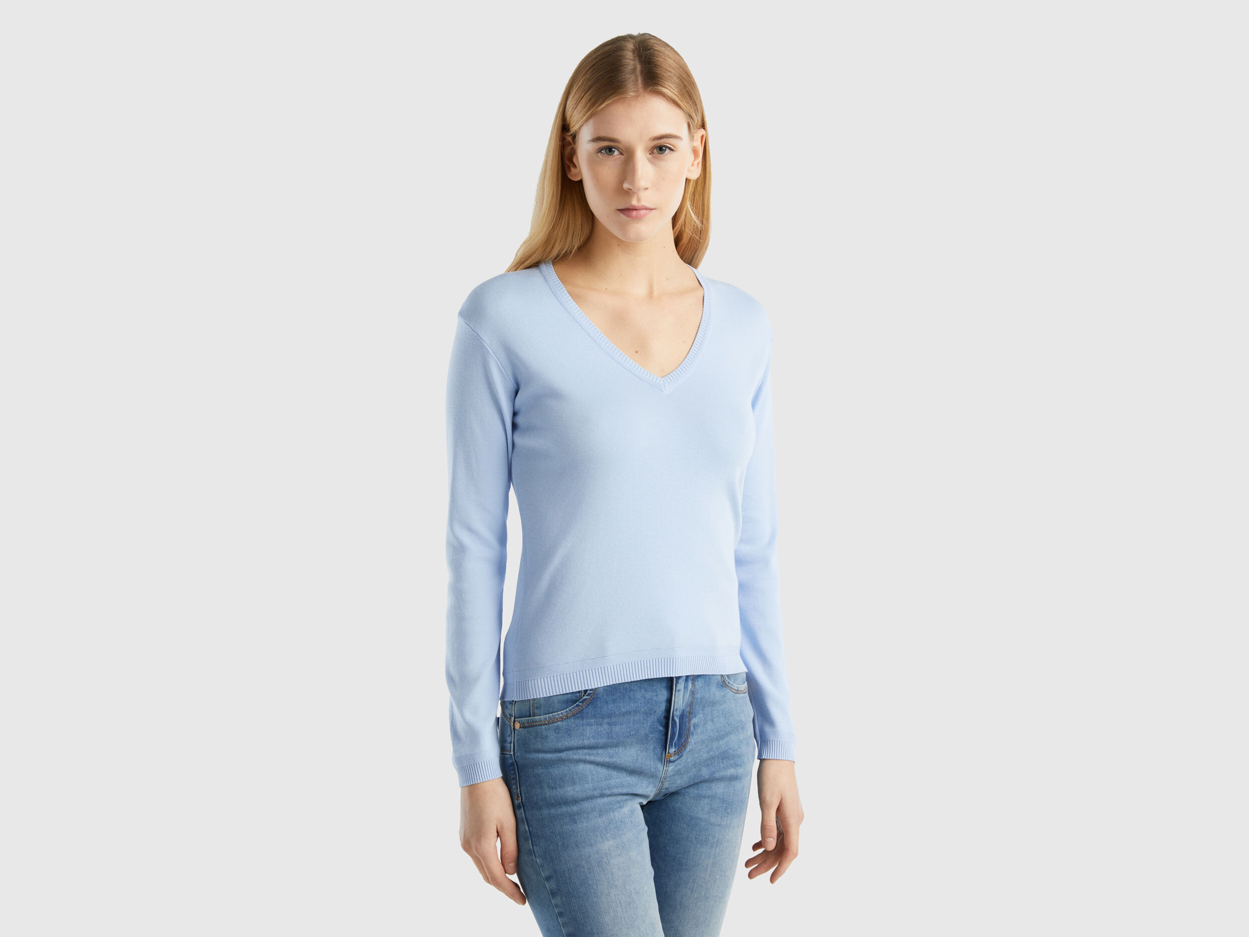 Benetton v neck sweater best sale