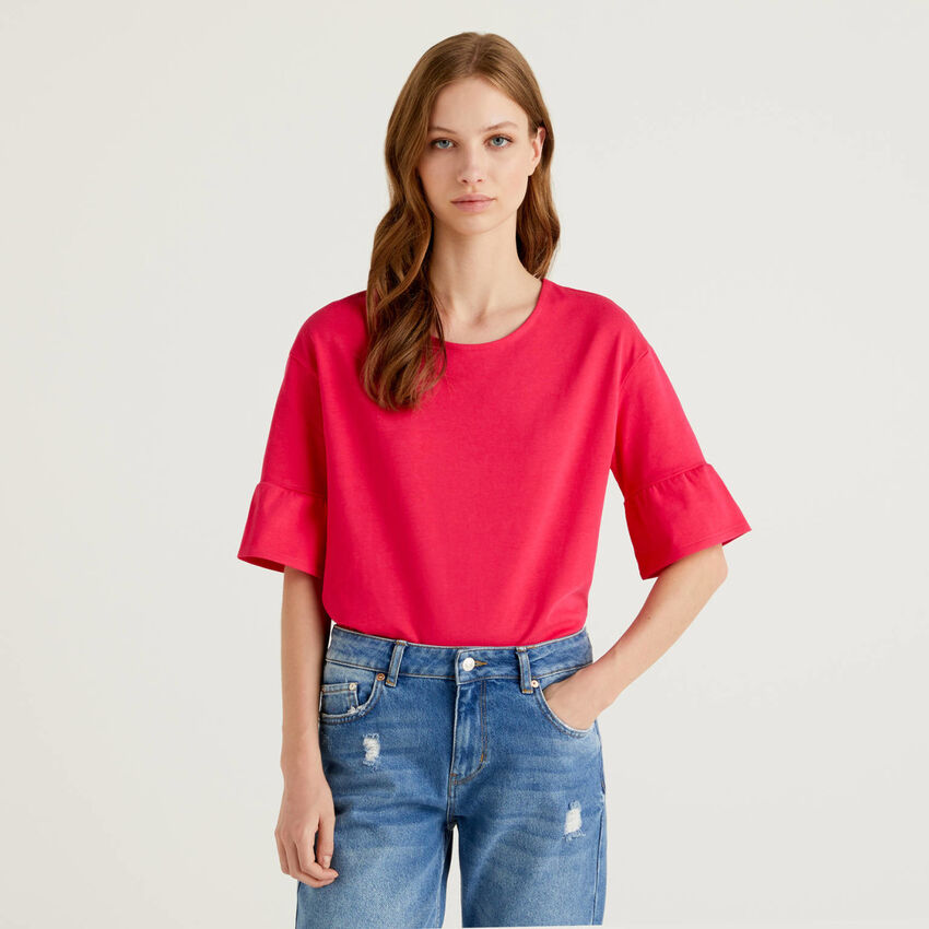 T-shirt with short frill sleeves