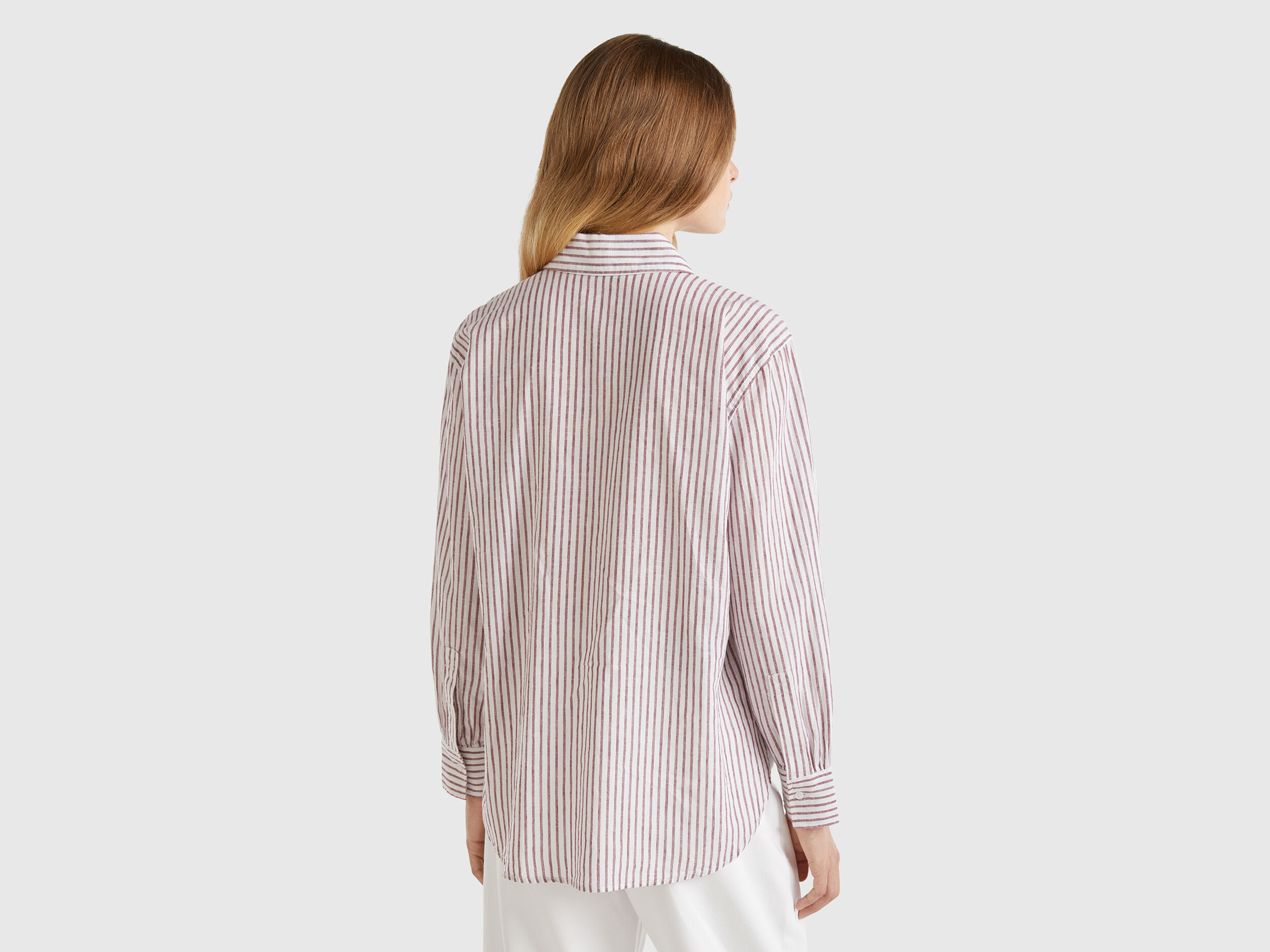 Striped shirt made from linen blend - Burgundy | Benetton