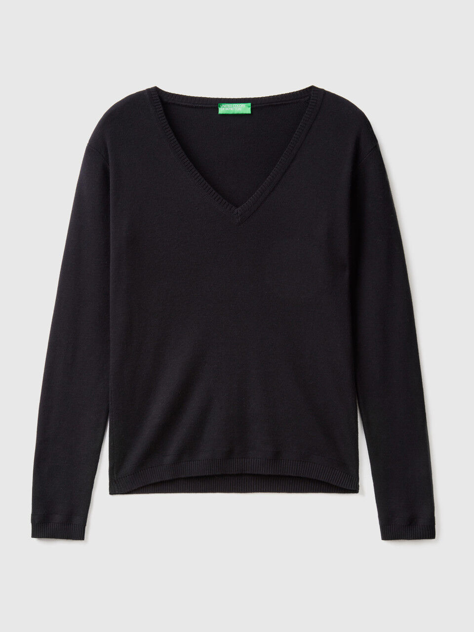 Thick v top neck sweaters