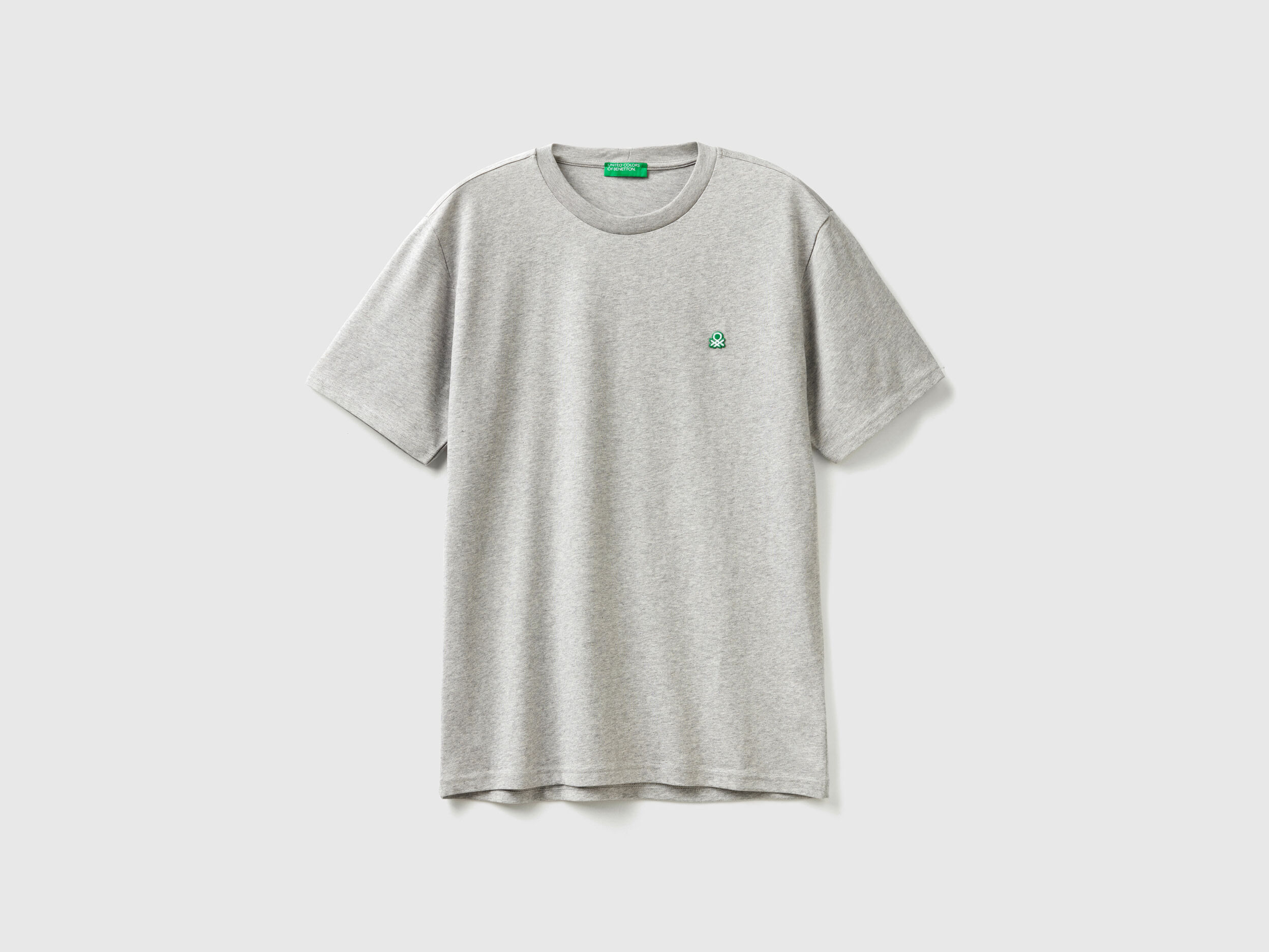 Benetton basic t shirt clearance
