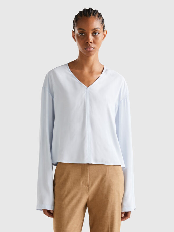Blouse with V-neck