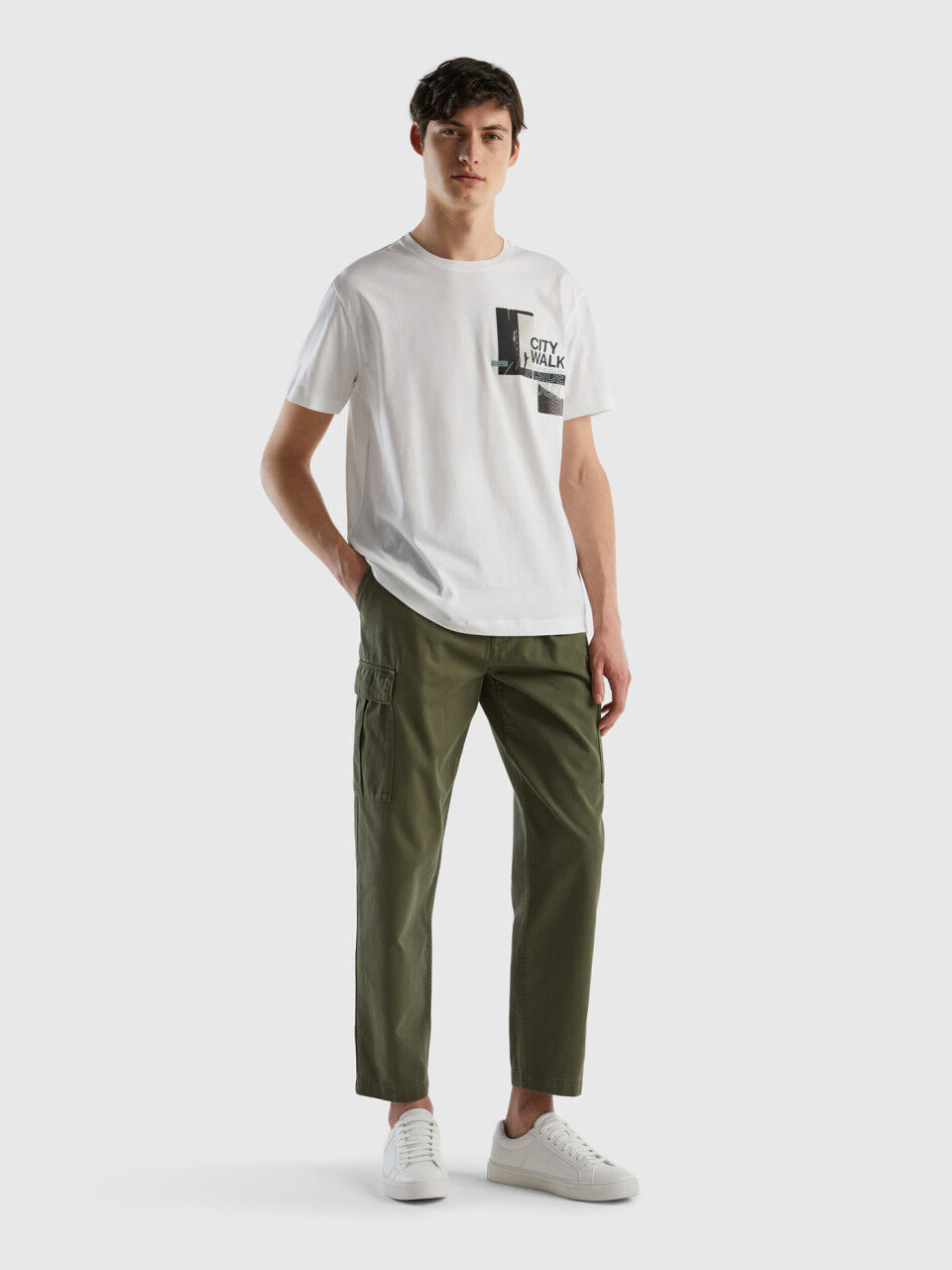 Carrot fit cargo trousers