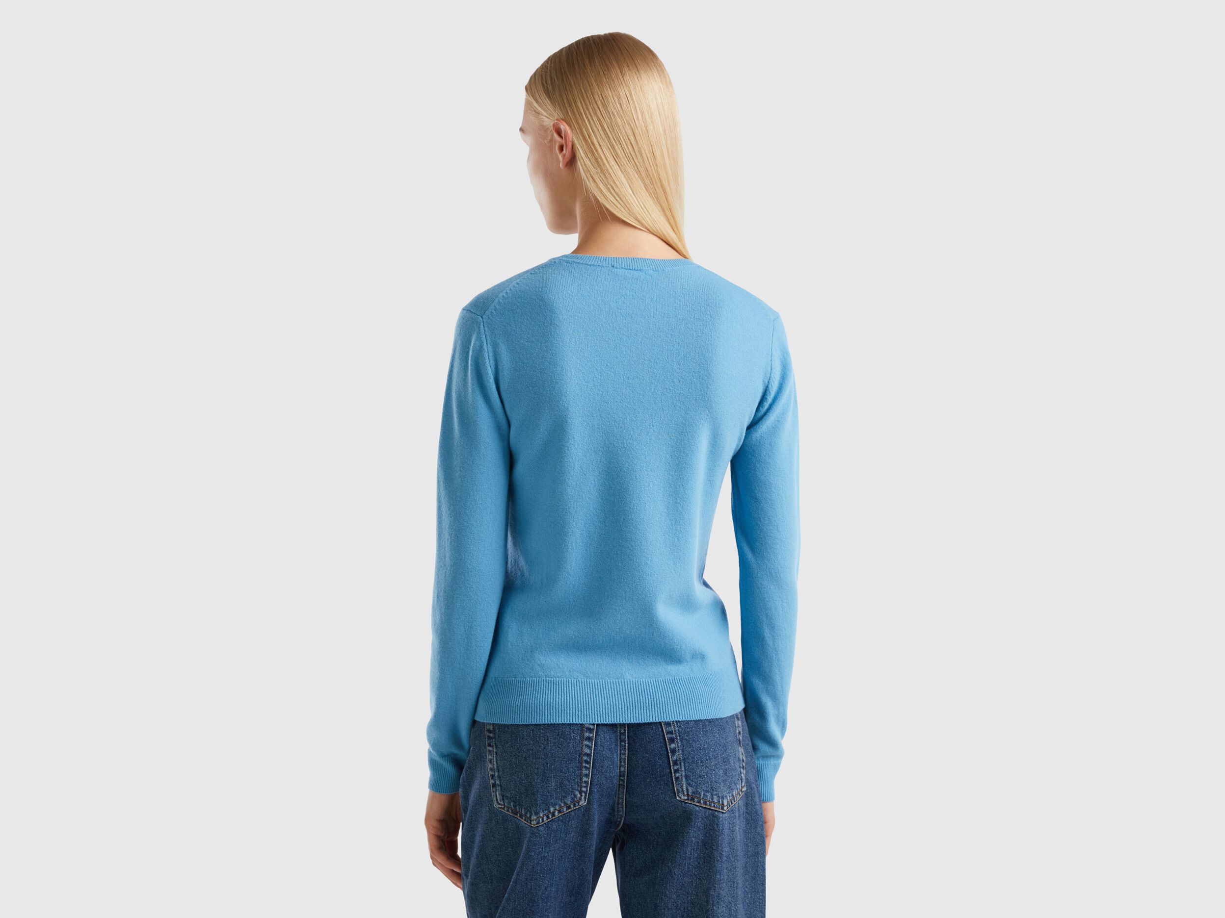 Women's light blue crew neck sweater online