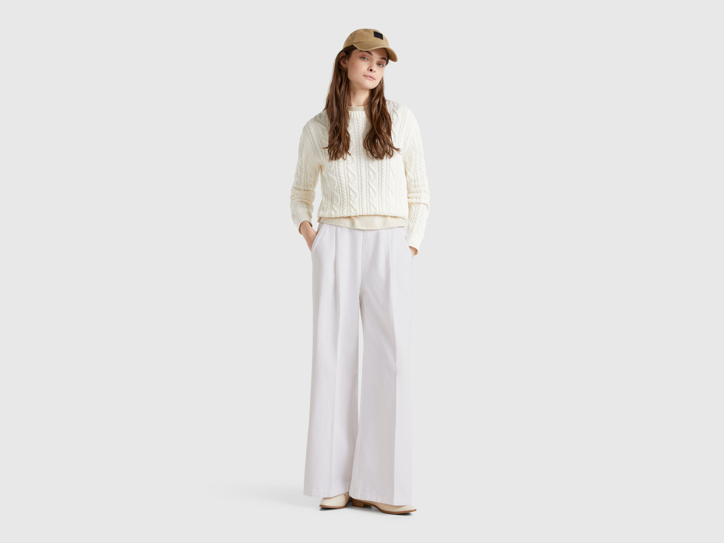 Women's Relaxed Fit Trousers New Collection | Benetton