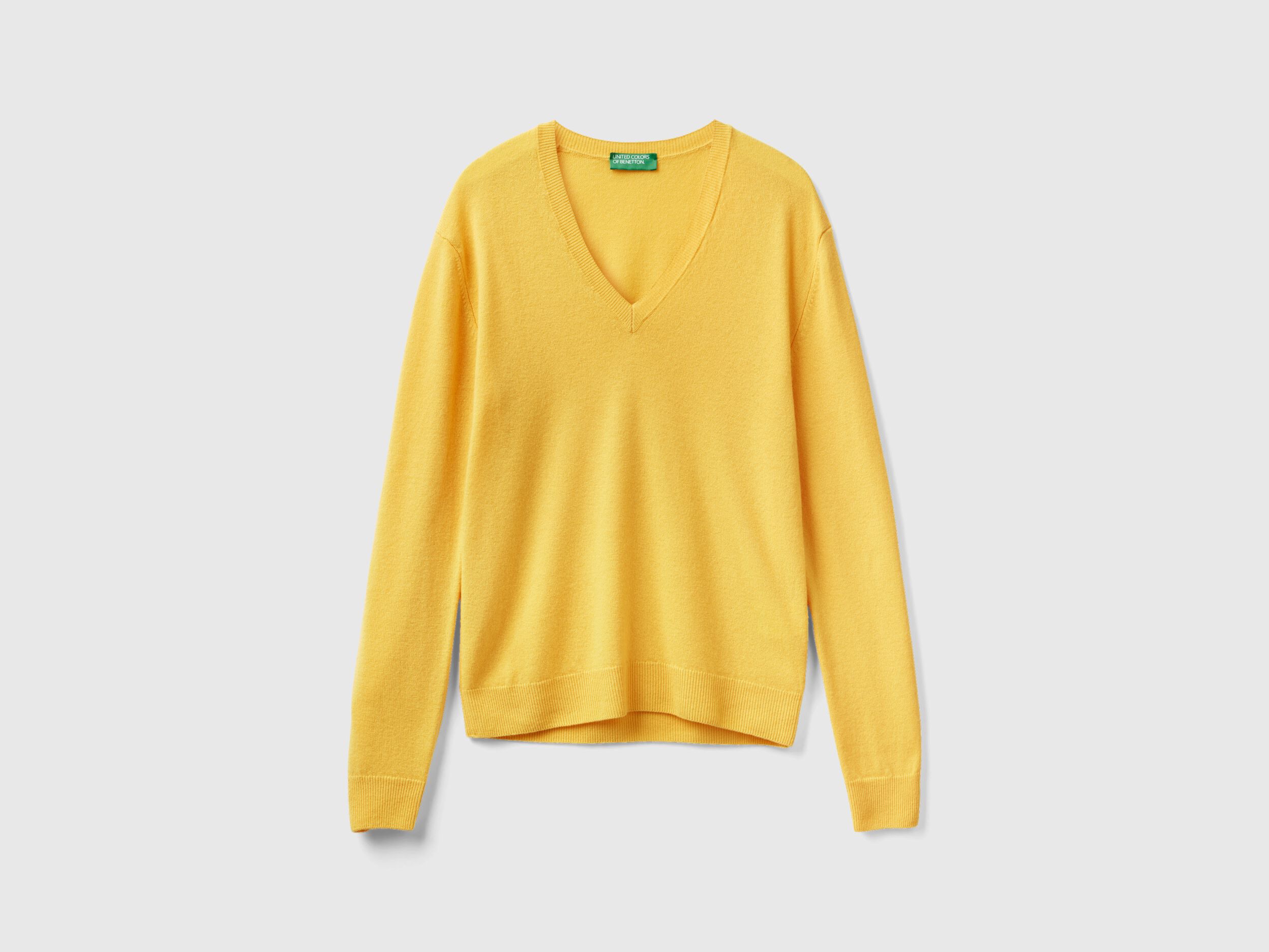 Benetton v neck sweater best sale