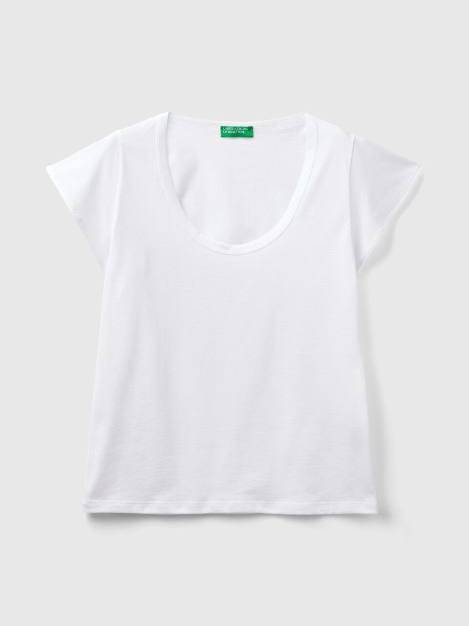 Women s T shirts and Tops New Collection 2024 Benetton