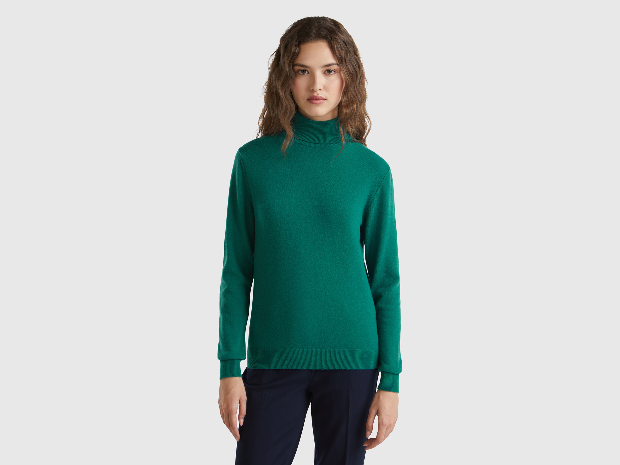 Forest green turtleneck sweater in pure Merino wool Dark Green Benetton