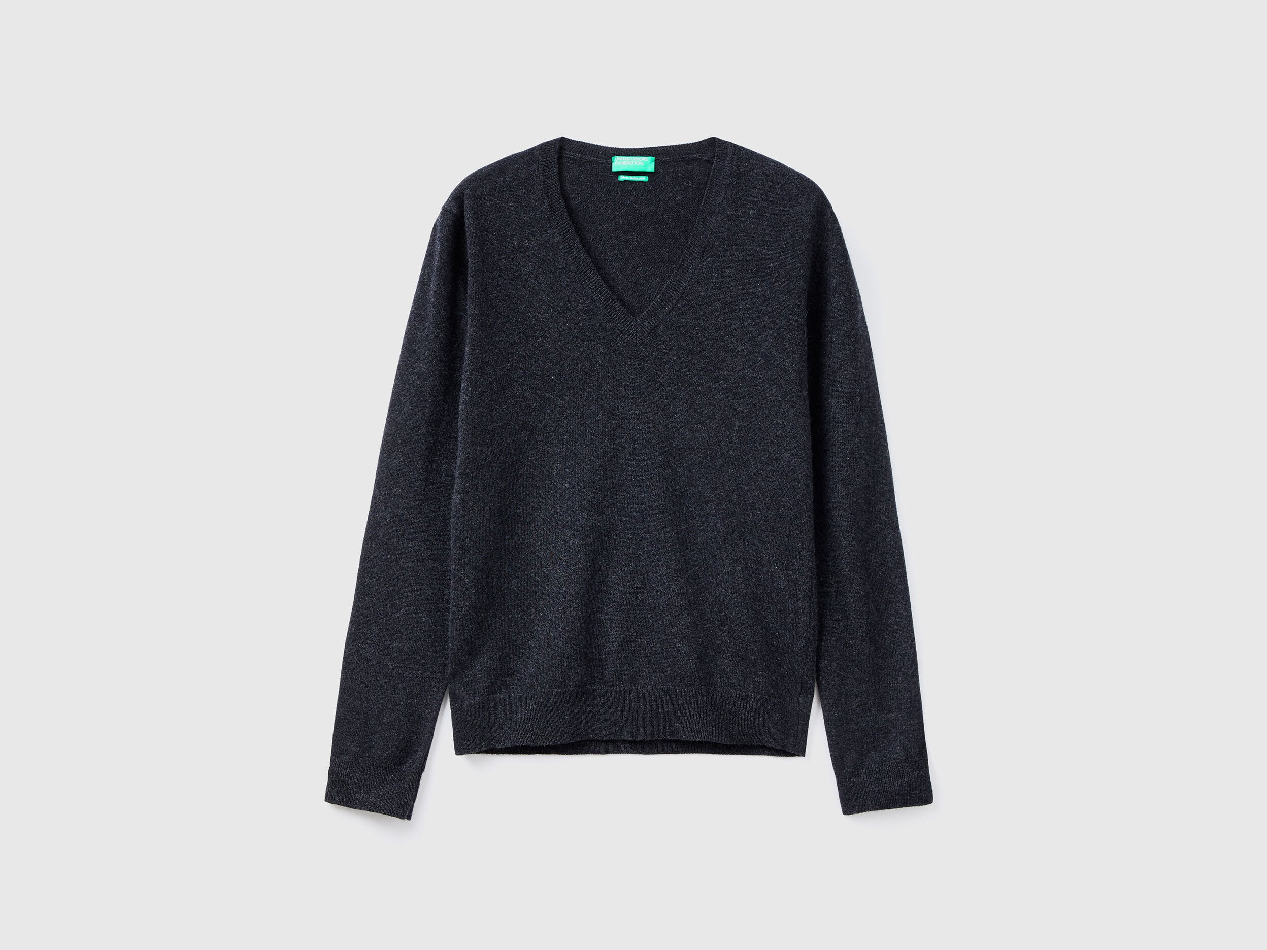 Women's grey top v neck sweater