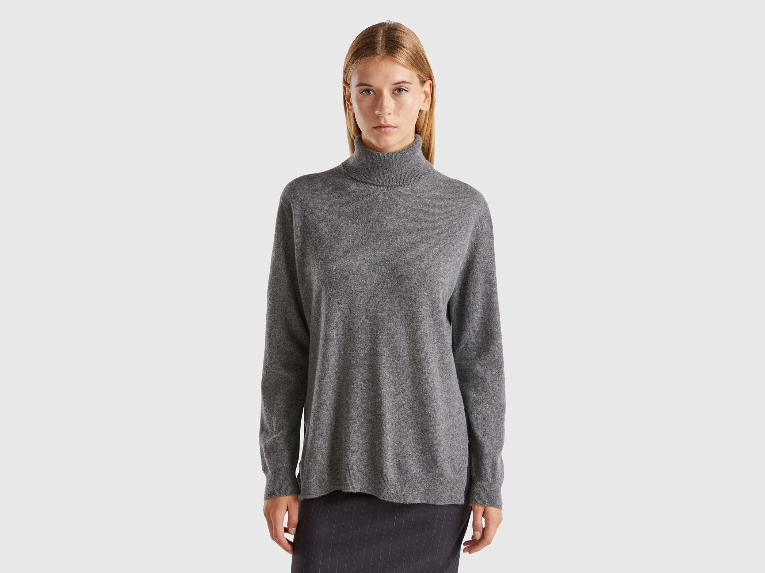 Oversized fit turtleneck in pure cashmere - Dark Gray | Benetton
