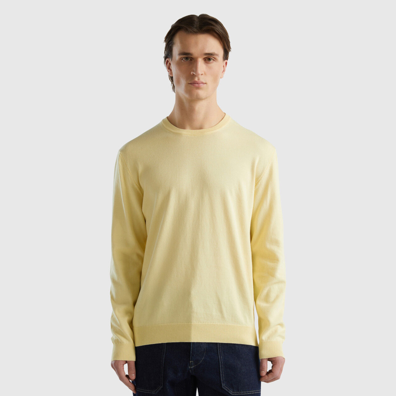 Light yellow crew neck sweatshirt new arrivals