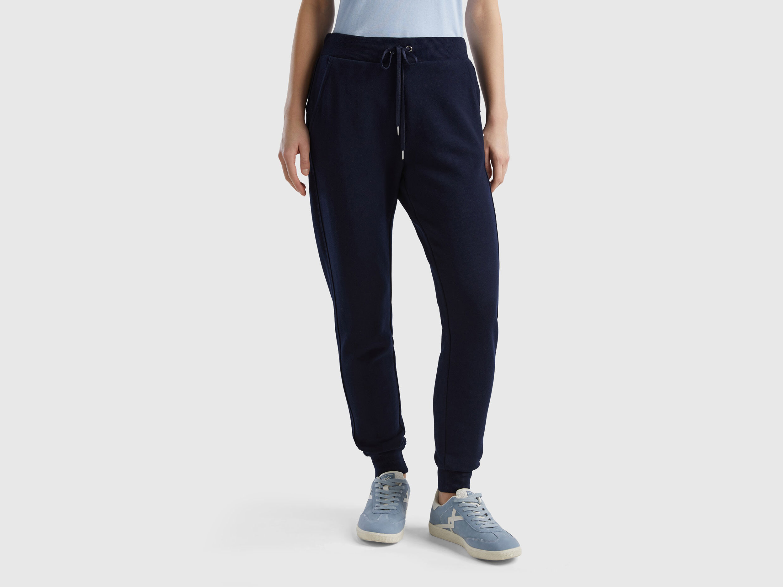 Joggers with drawstring