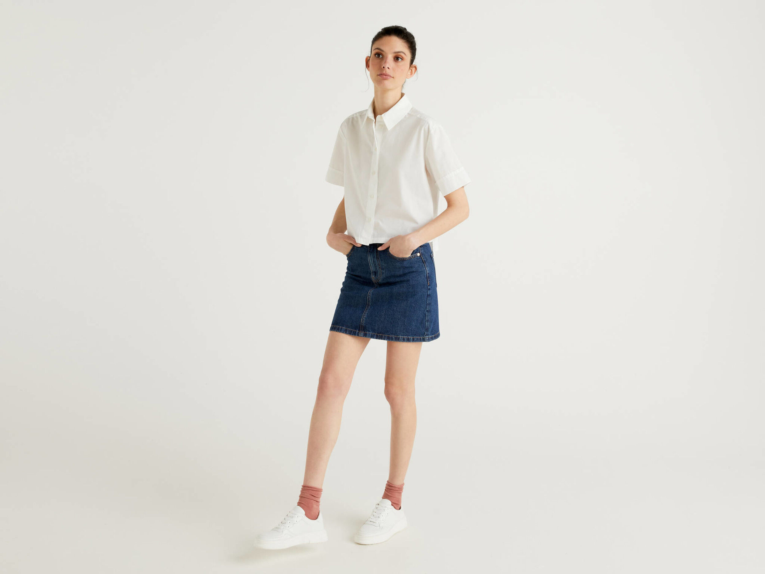 Mini skirt in 100% cotton denim