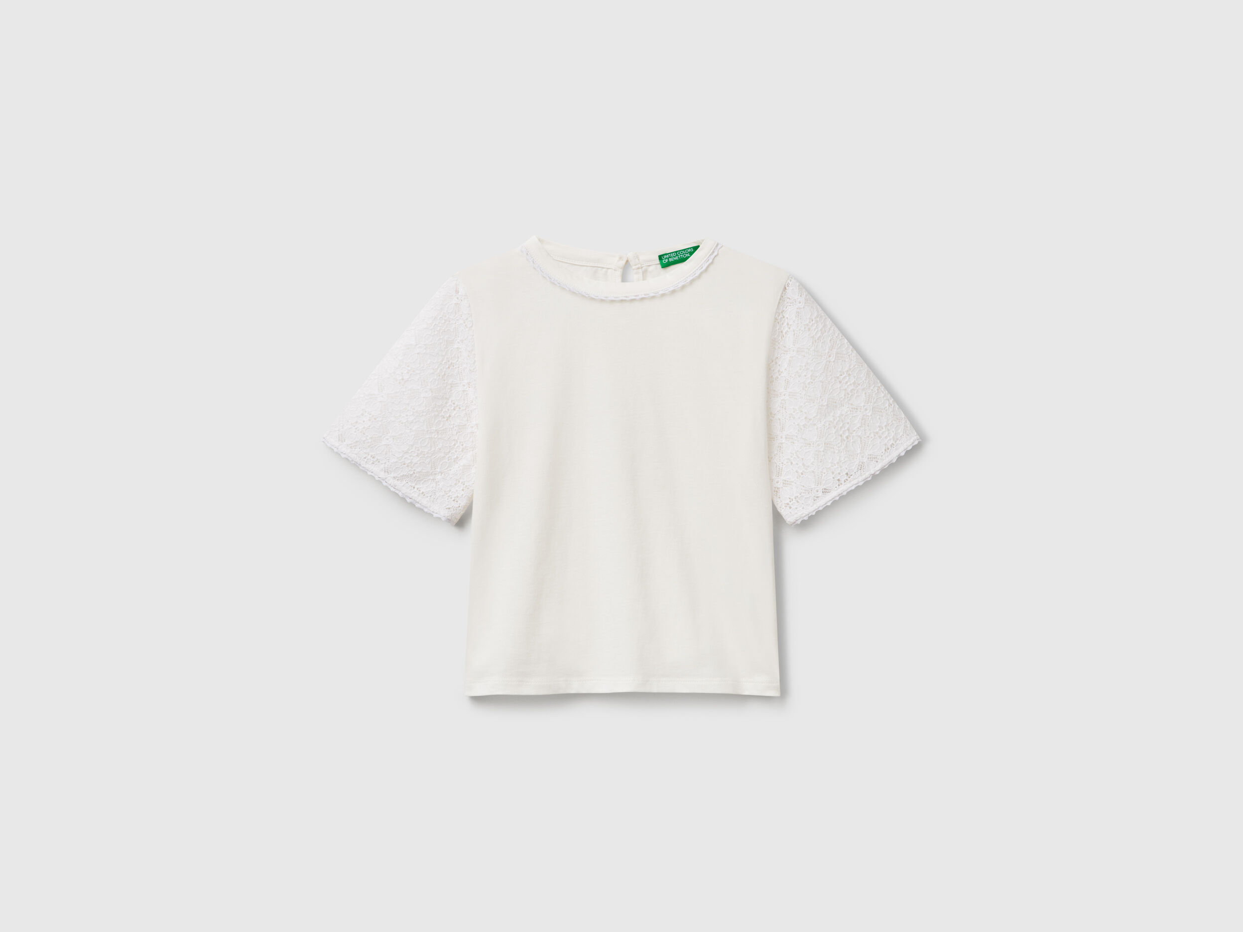 Junior Girls' Short Sleeve T-shirts Collection | Benetton