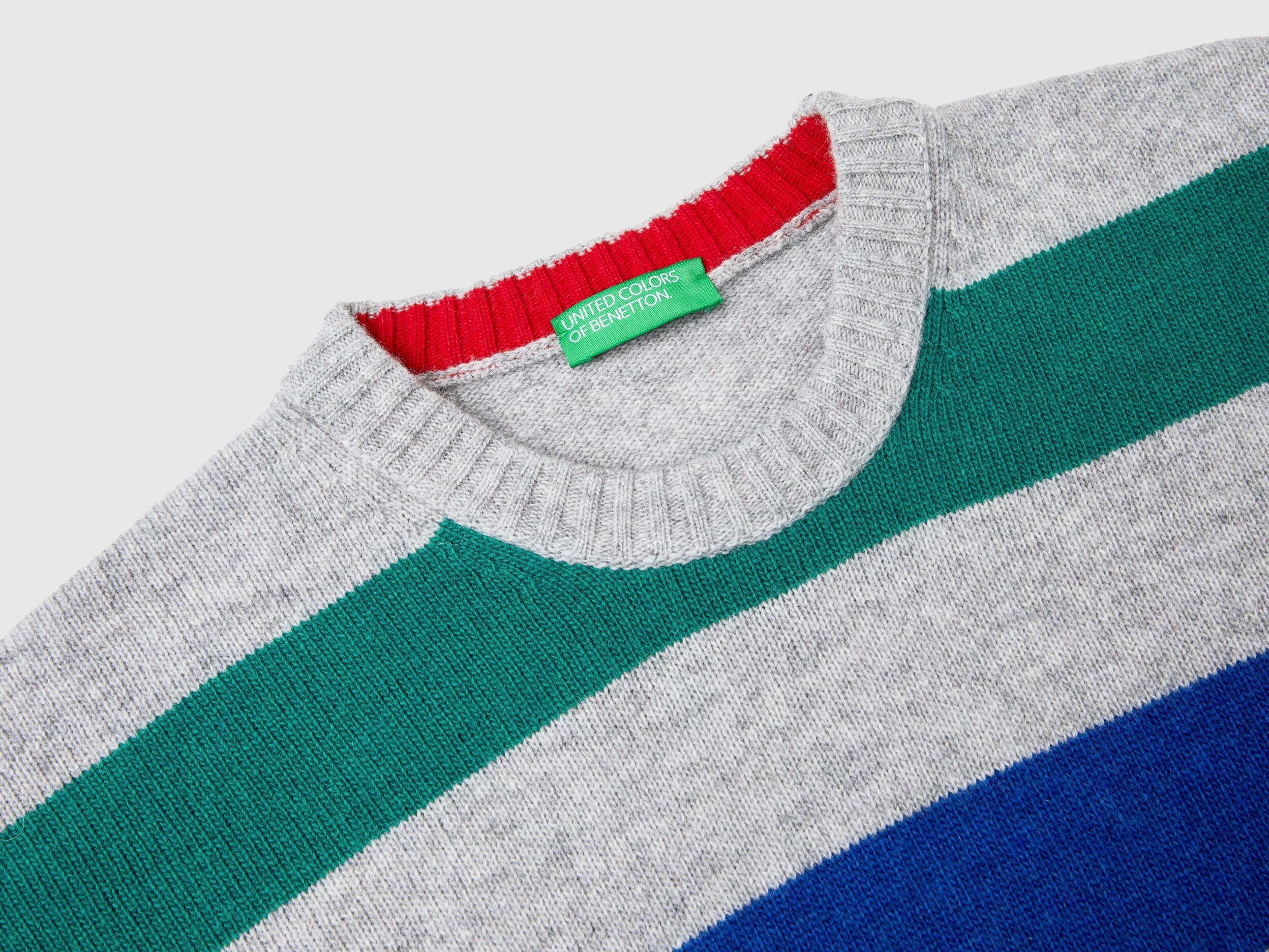 Red and green striped sweater mens on sale