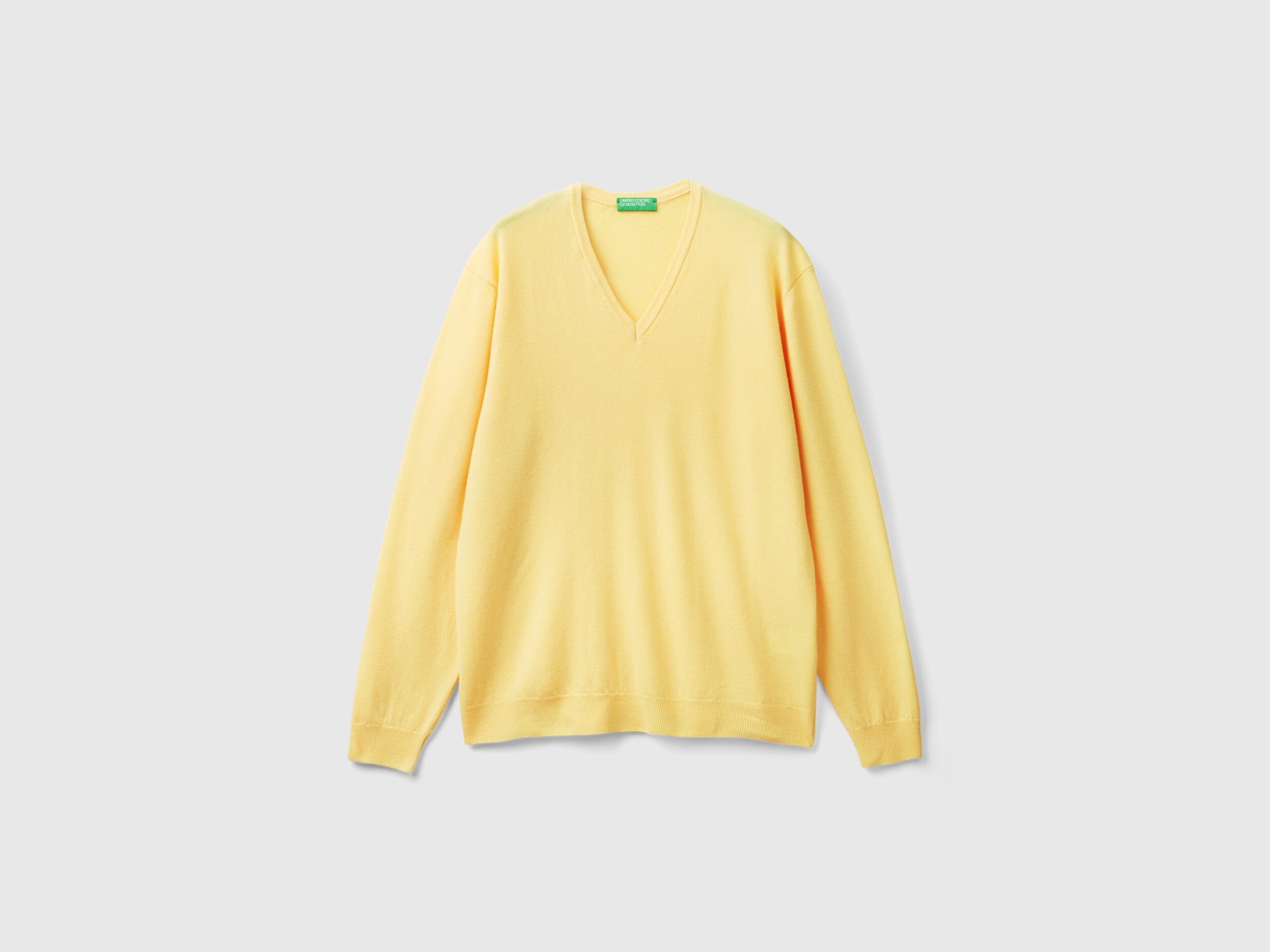Yellow sweater v neck sales