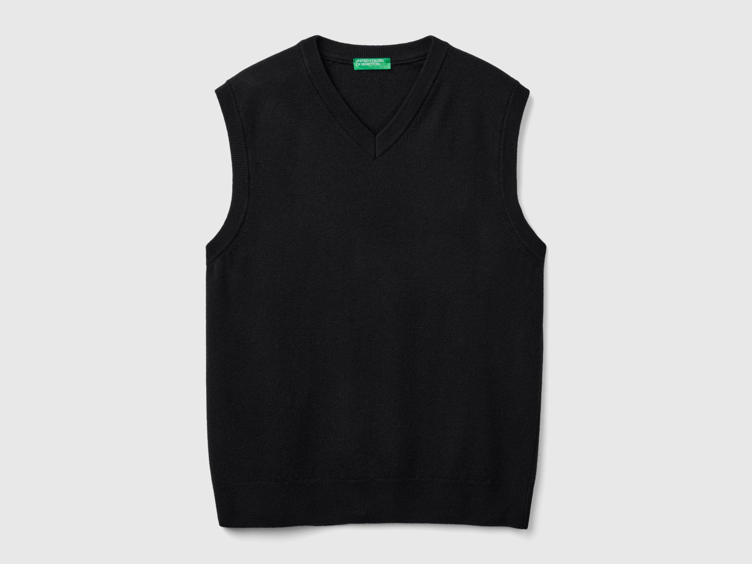 Men s Knit Vests New Collection 2024 Benetton