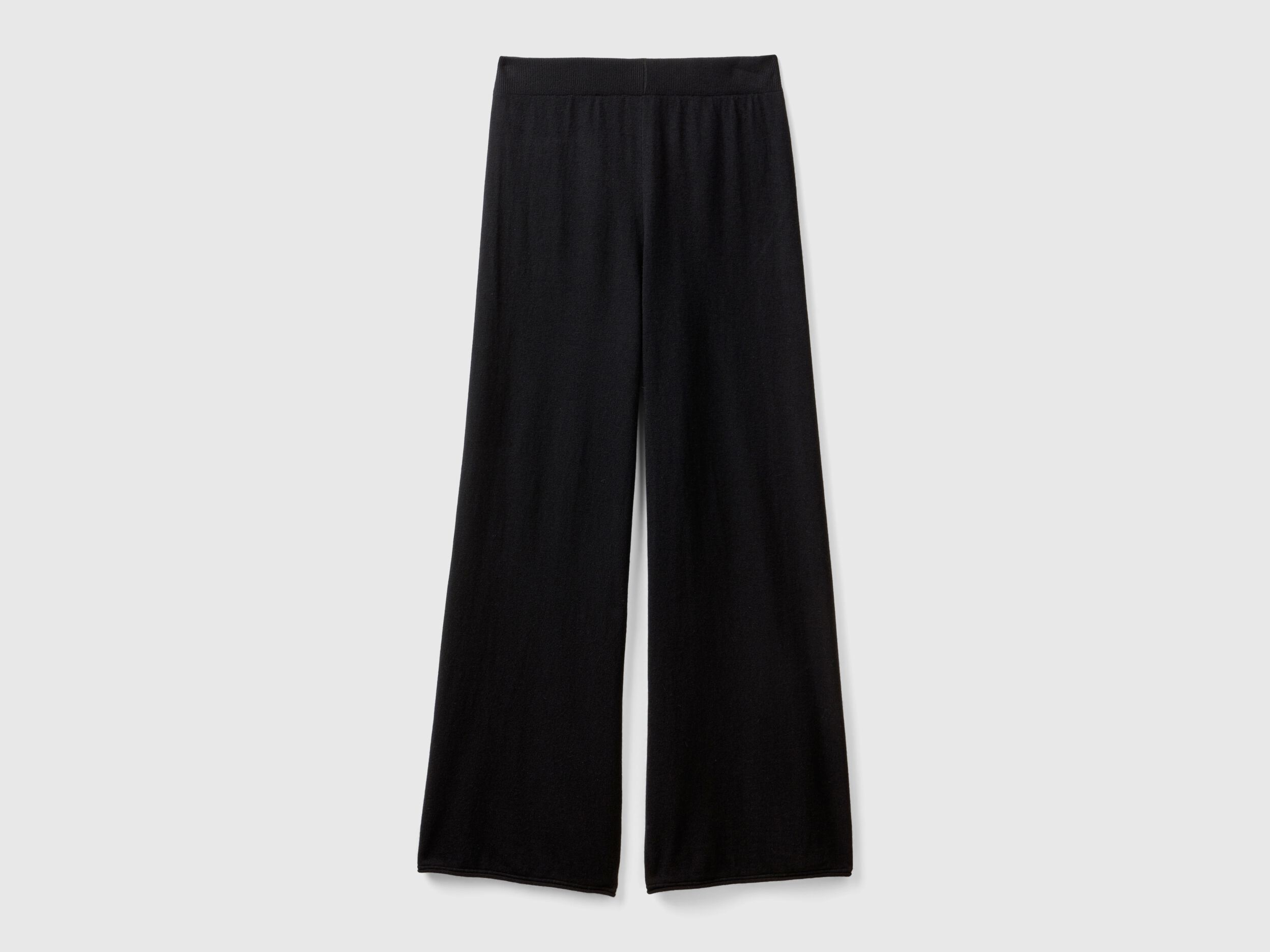 Black wide leg trousers in cashmere and wool blend