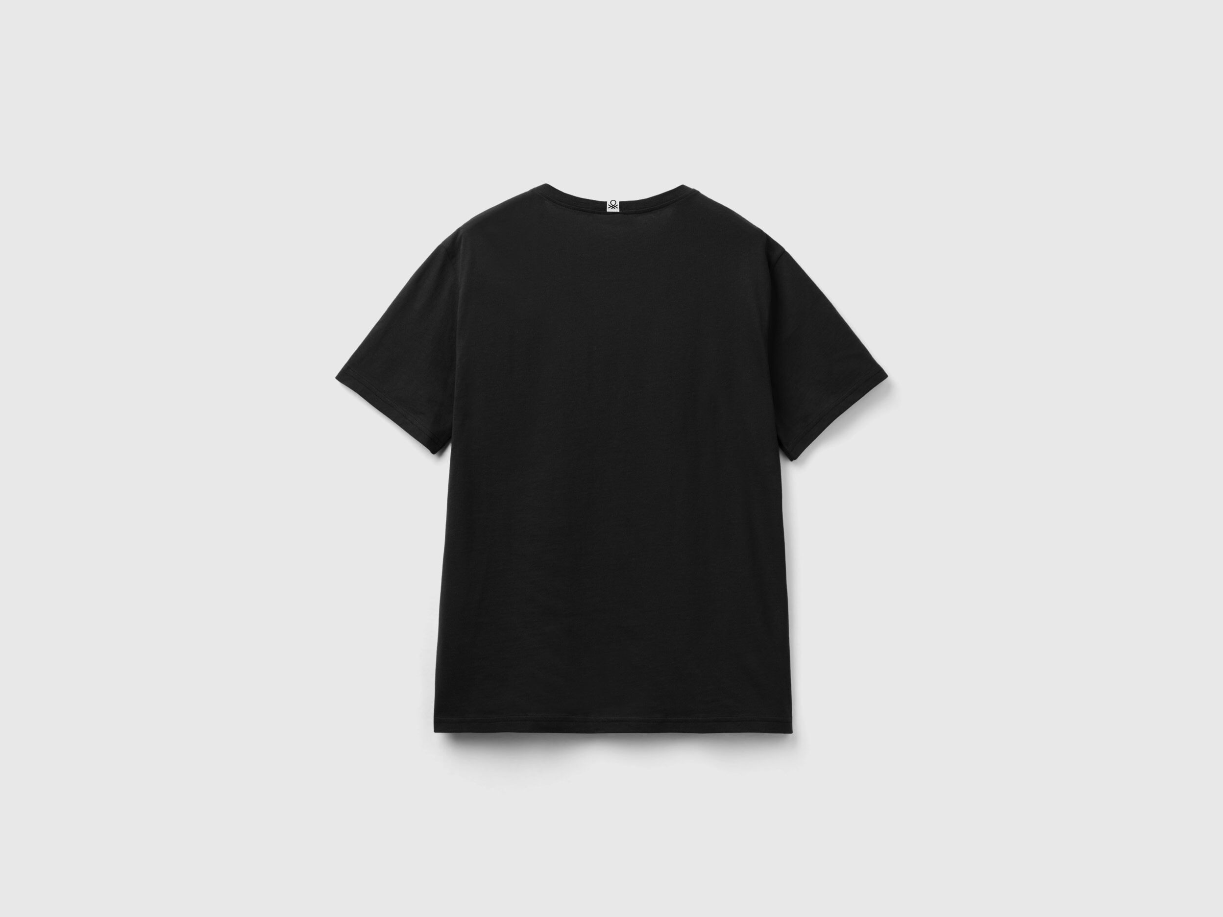 Benetton t shirts online best sale