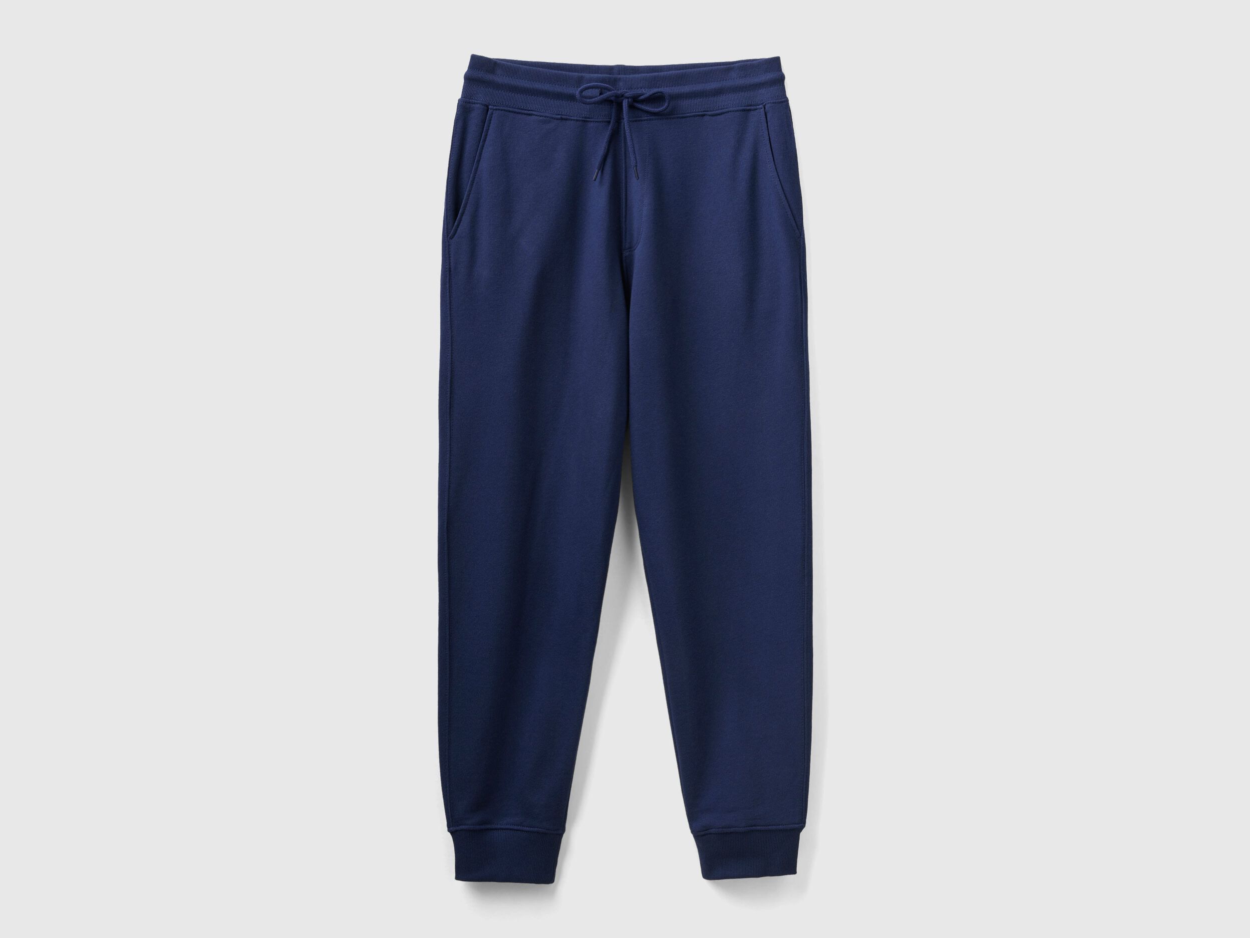Sweat benetton sales