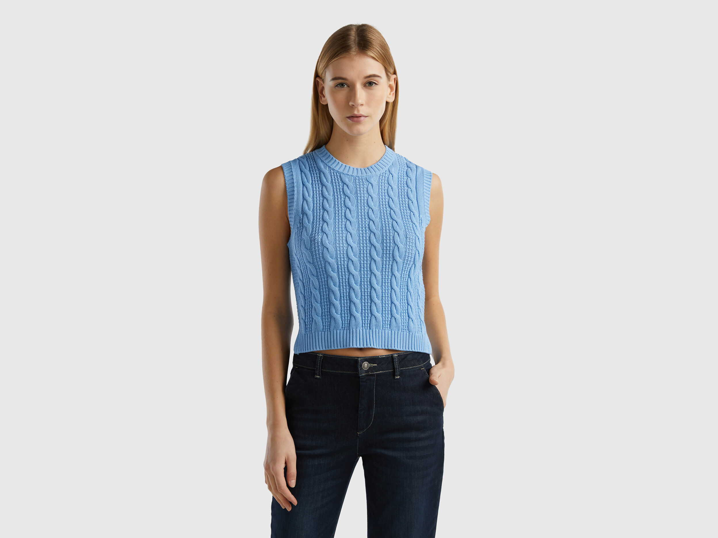Cropped cable knit vest - Light Blue | Benetton
