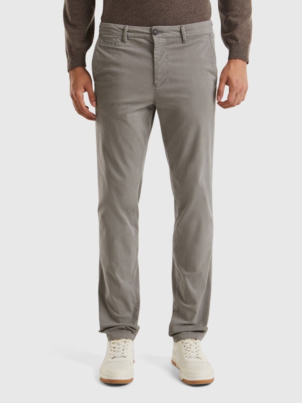 Chinos slim fit gris Hombre