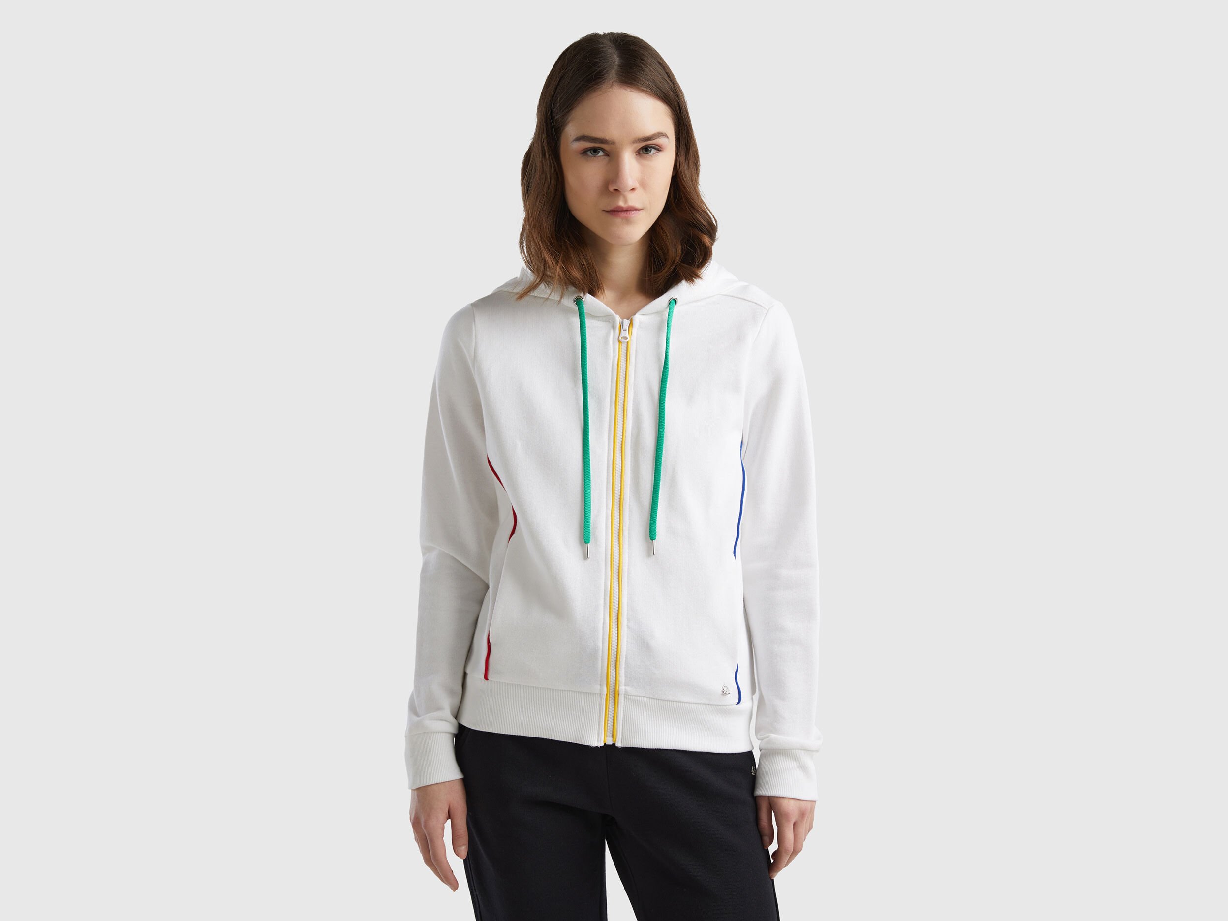100 cotton sweatshirt with zip and hood