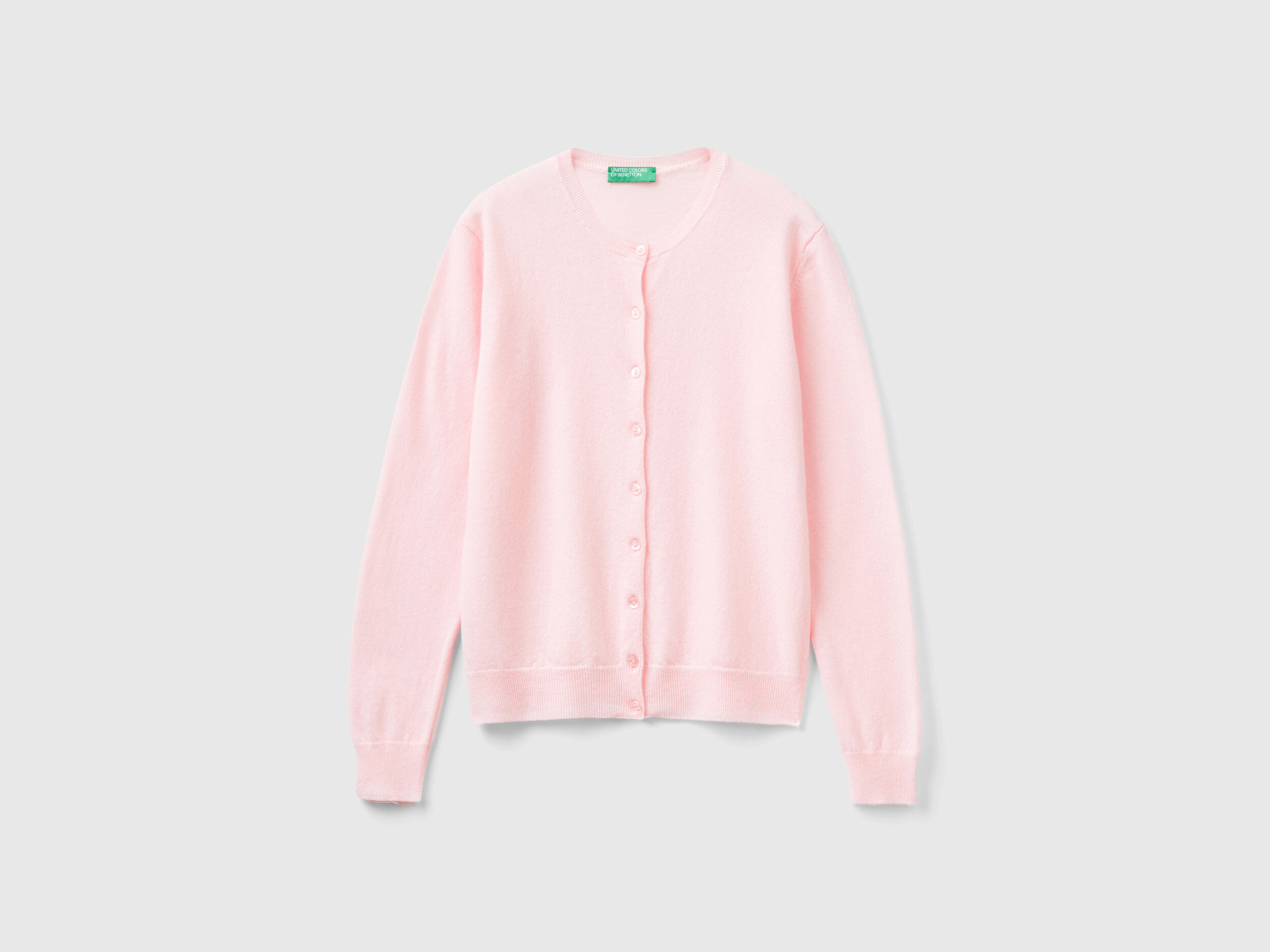 Benetton cardigan store