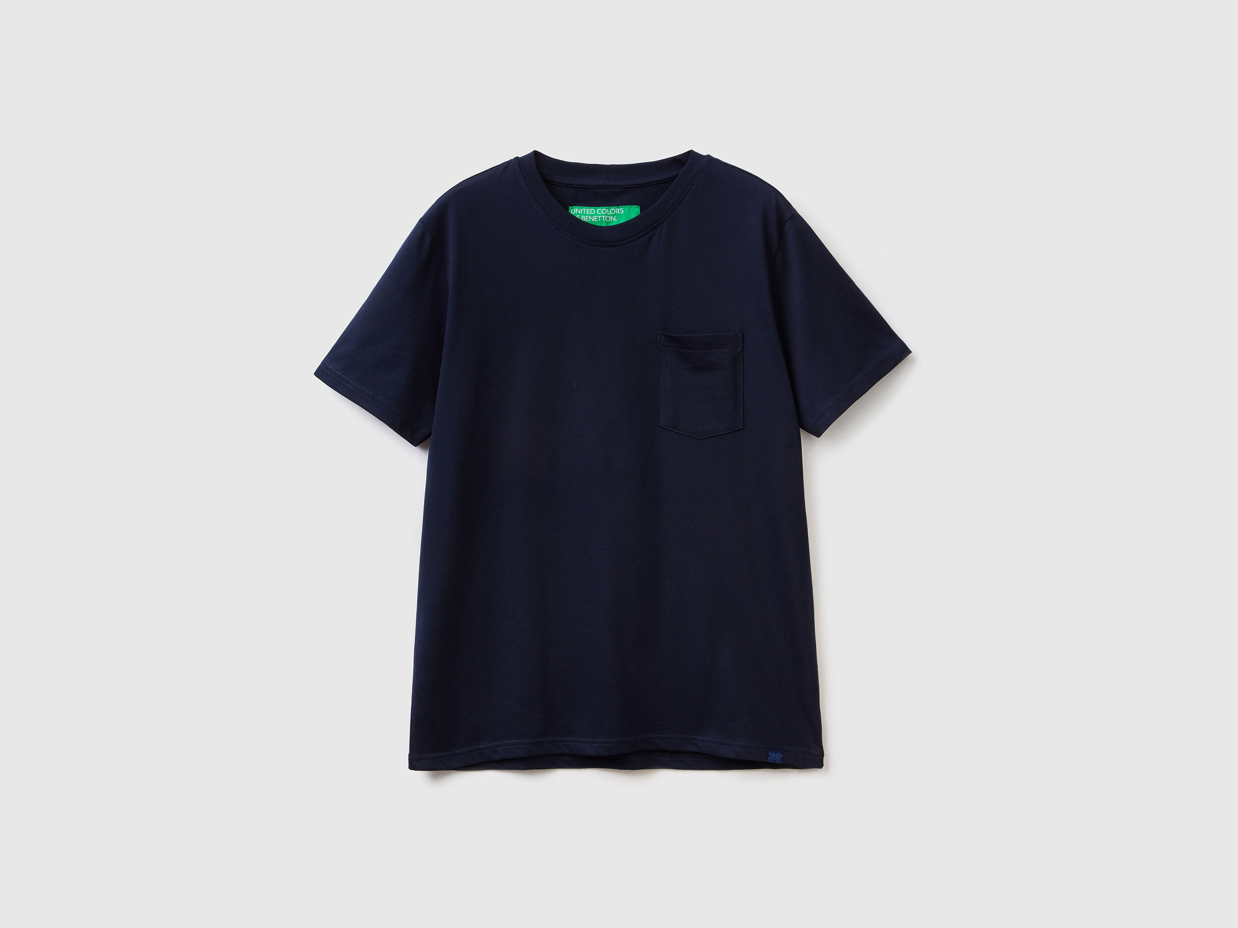 Benetton t shirt outlet