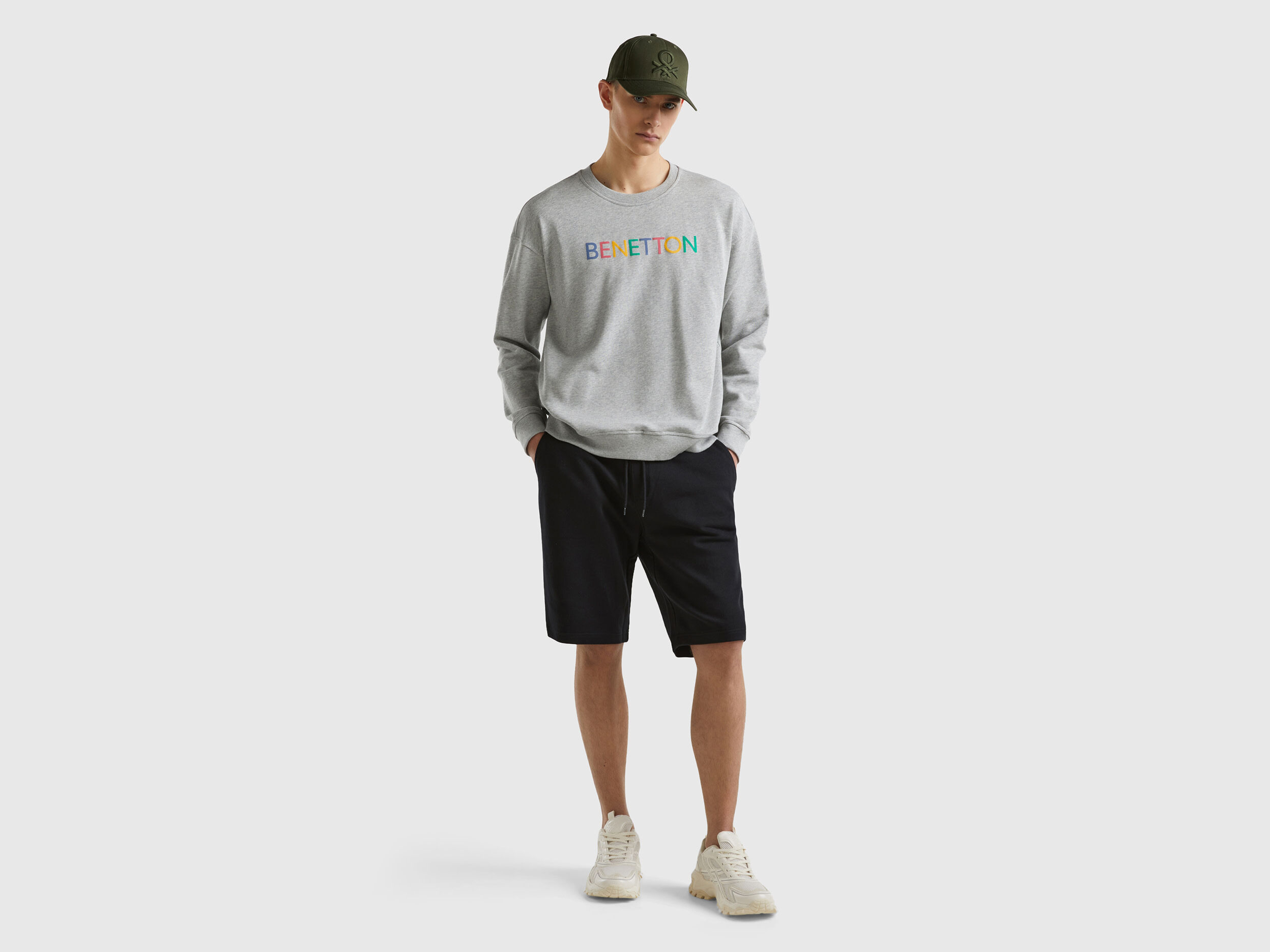 Benetton sweat sales