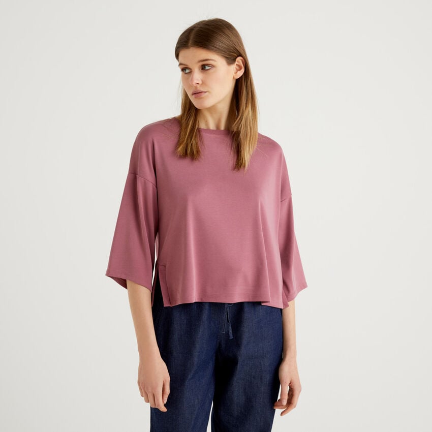 Cropped t-shirt with 3/4 sleeves
