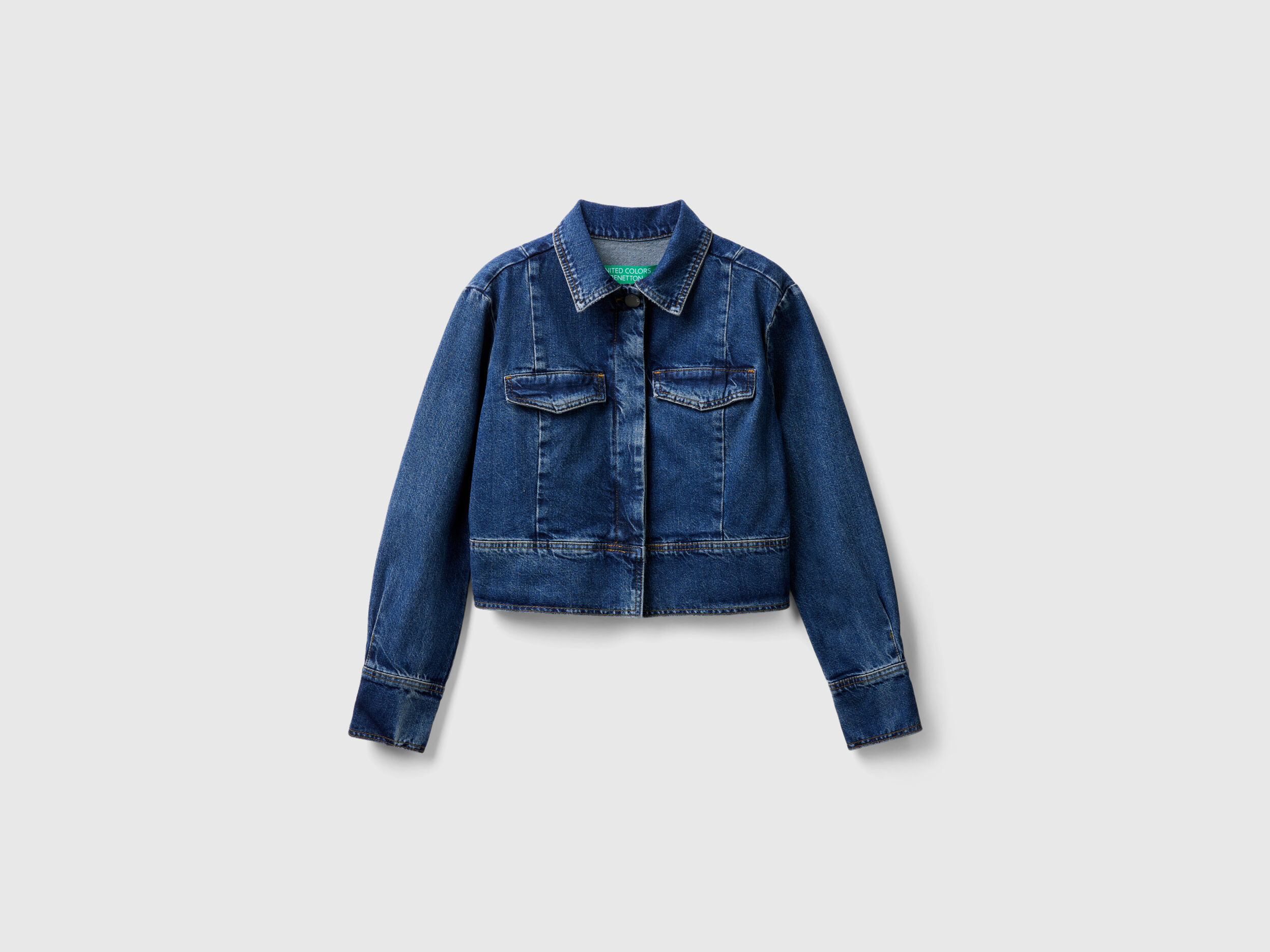 Benetton jeans jacket shop