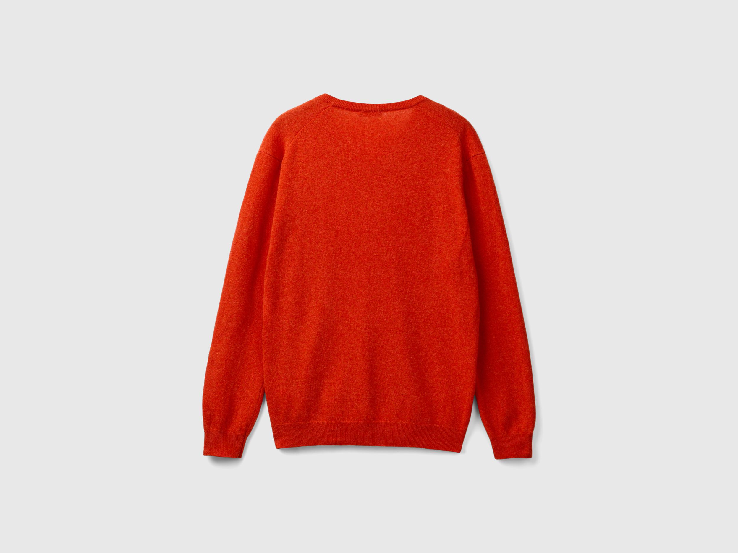 Marl orange V-neck sweater in pure Merino wool - Orange | Benetton Marl orange V-neck sweater in pure Merino wool - Orange | Benetton