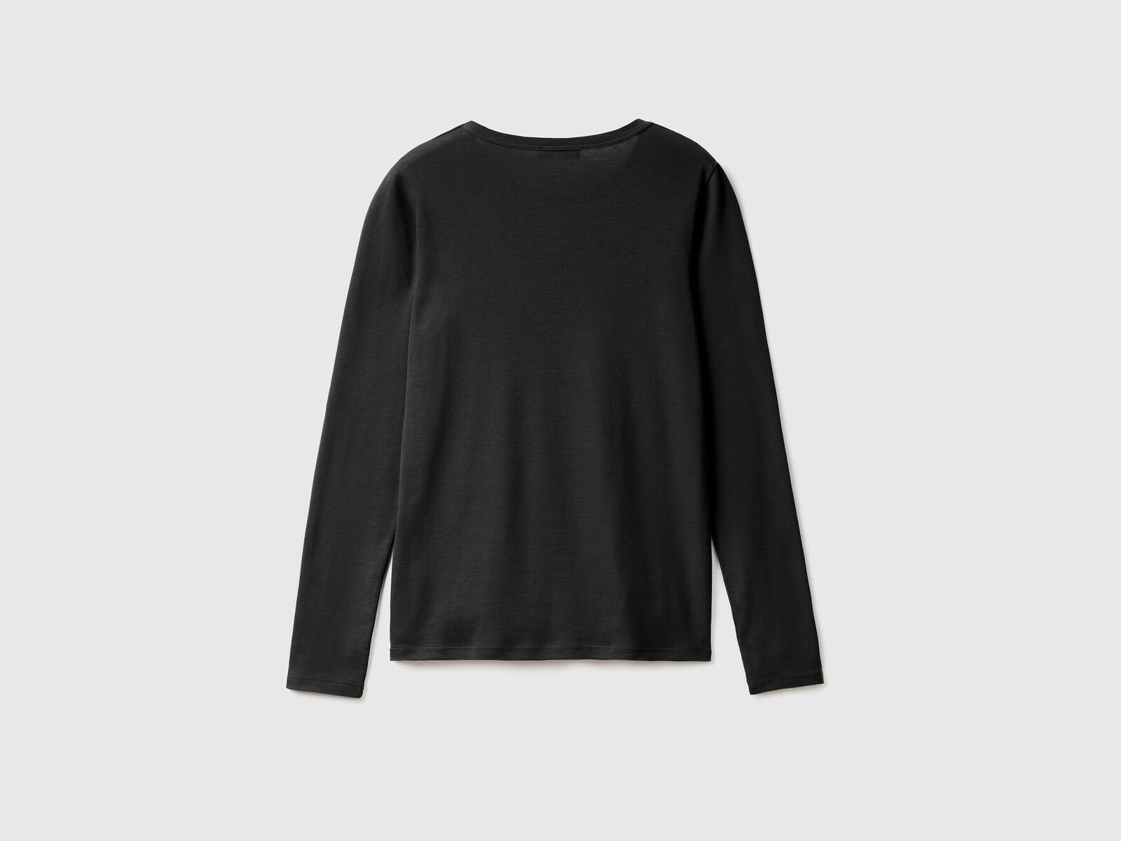 Black 100% cotton long sleeve t-shirt - Black | Benetton | V-Shirts