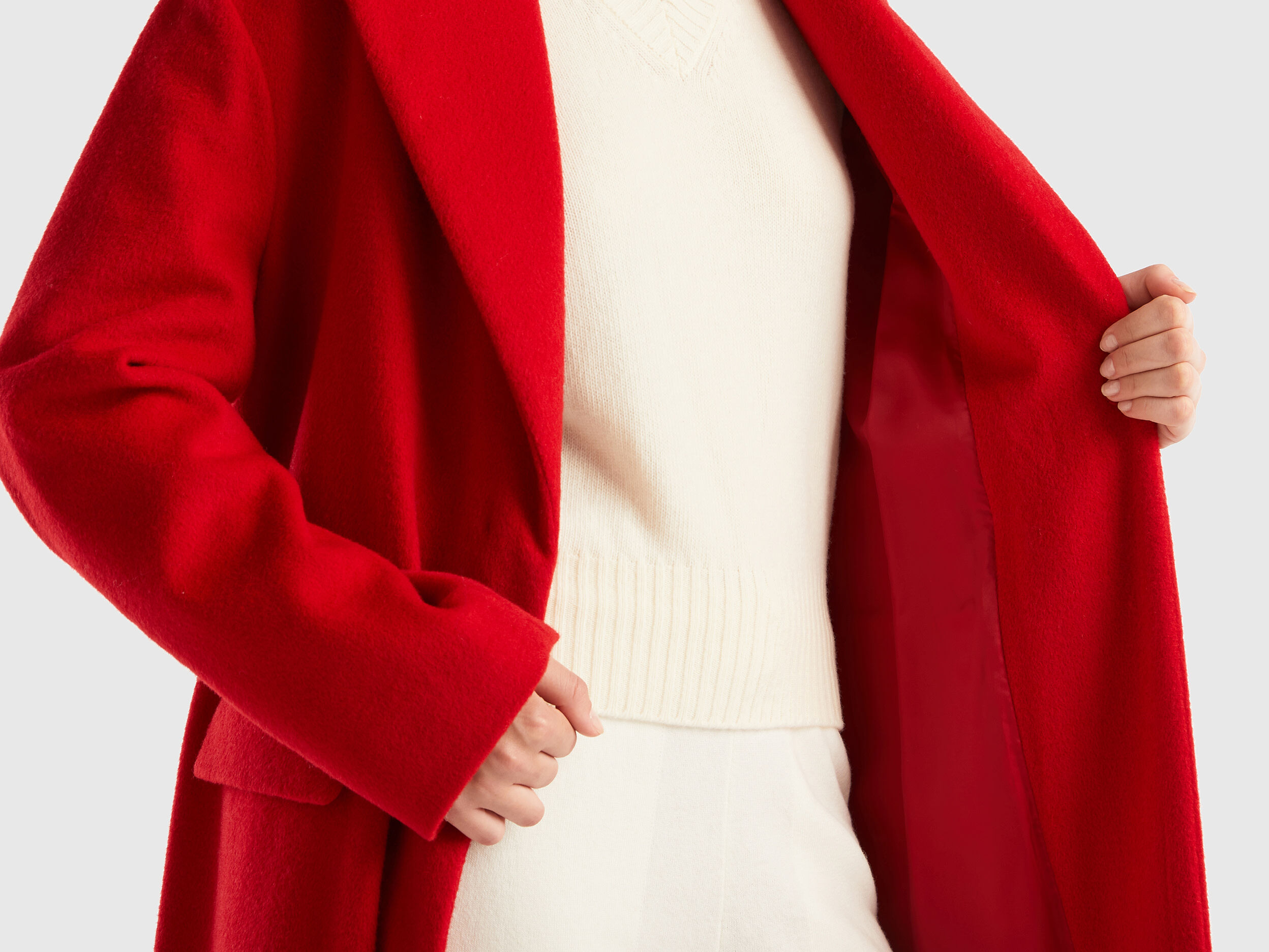 Long coat with belt Red Benetton
