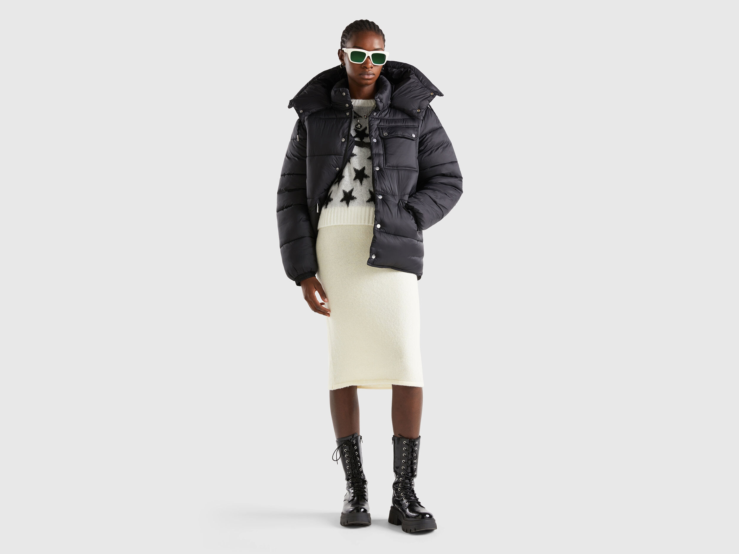 Heavy padded jacket with detachable hood