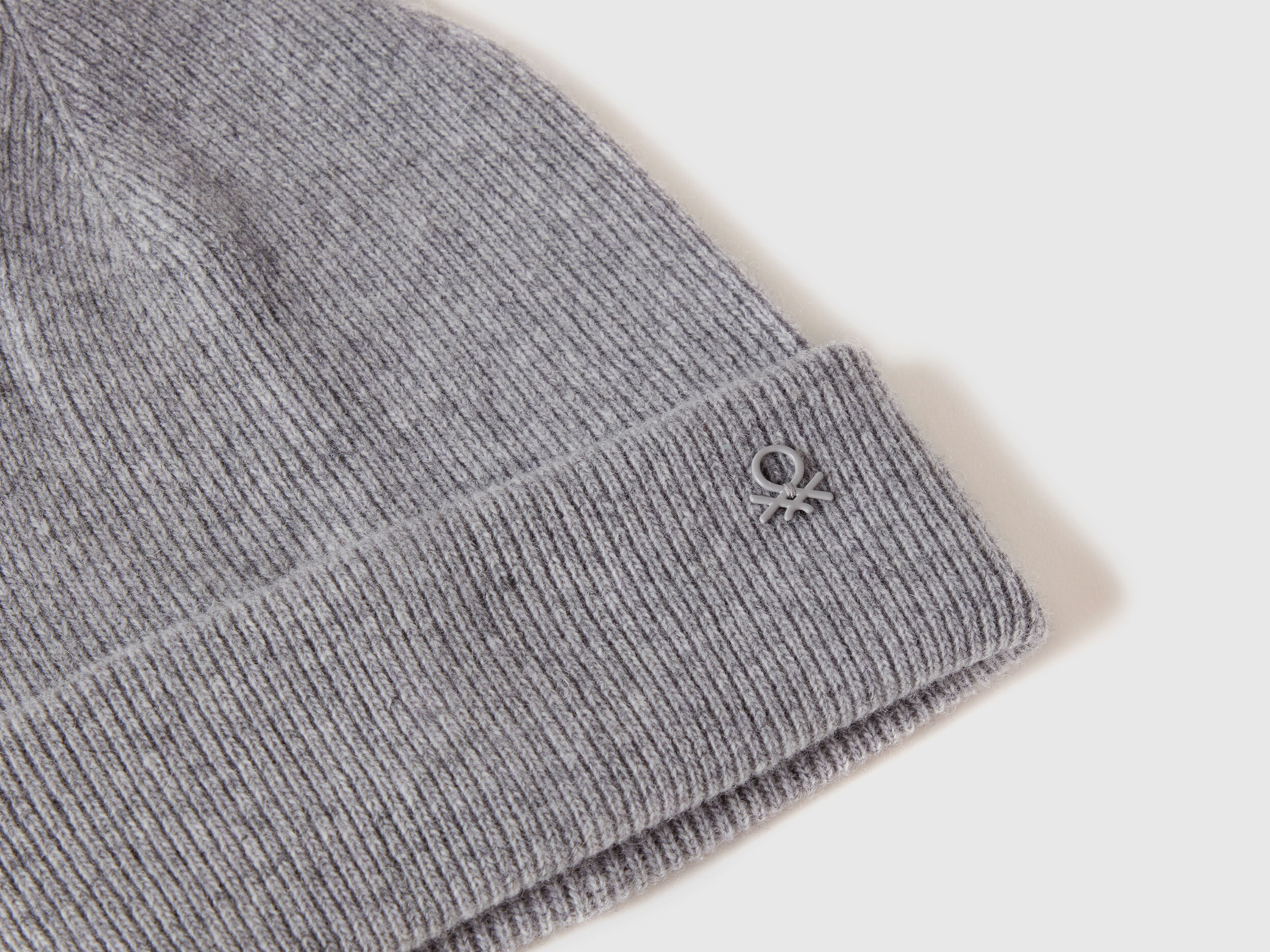 Benetton beanie outlet