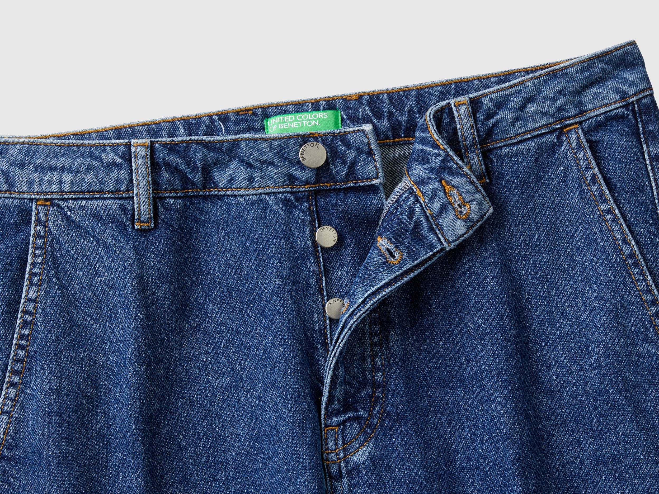 Straight fit jeans