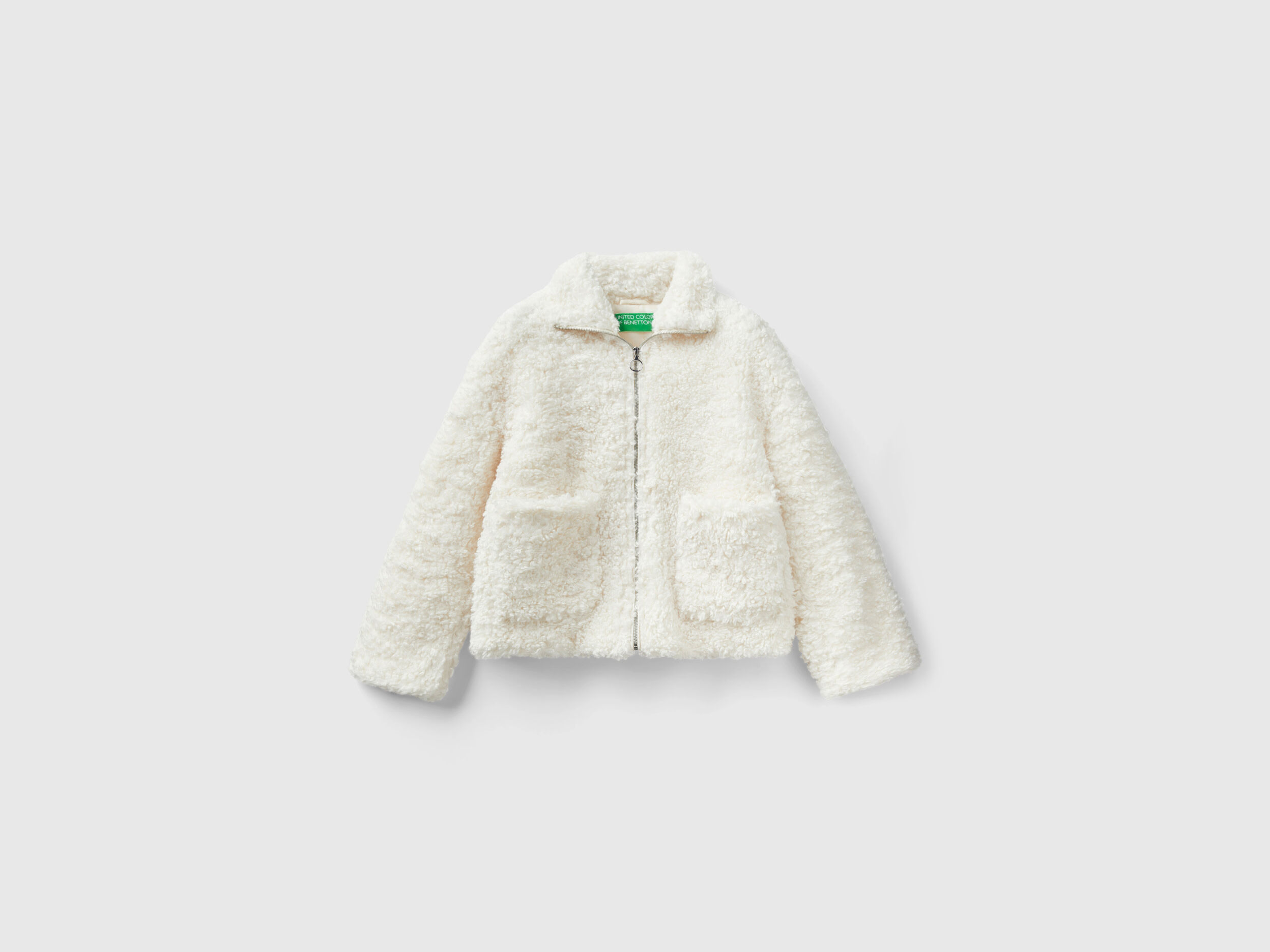 FREE SHIPPING Jacket Fluffy Faux Fur Coat JKP1348 | Fluffy faux fur coat, Fur  coats women, White fur coat
