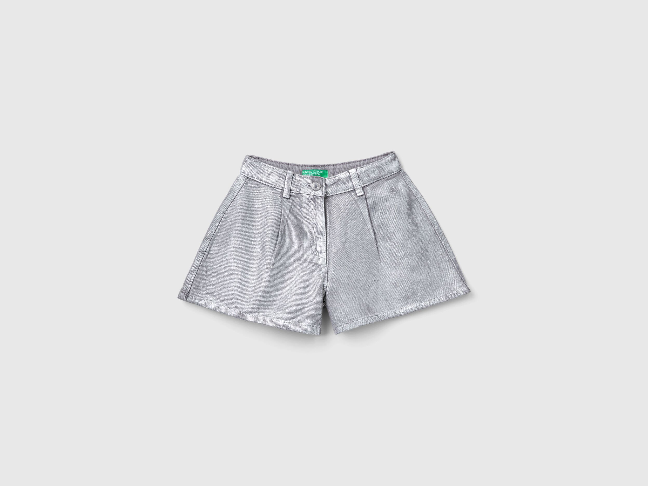 Ucb denim shorts top