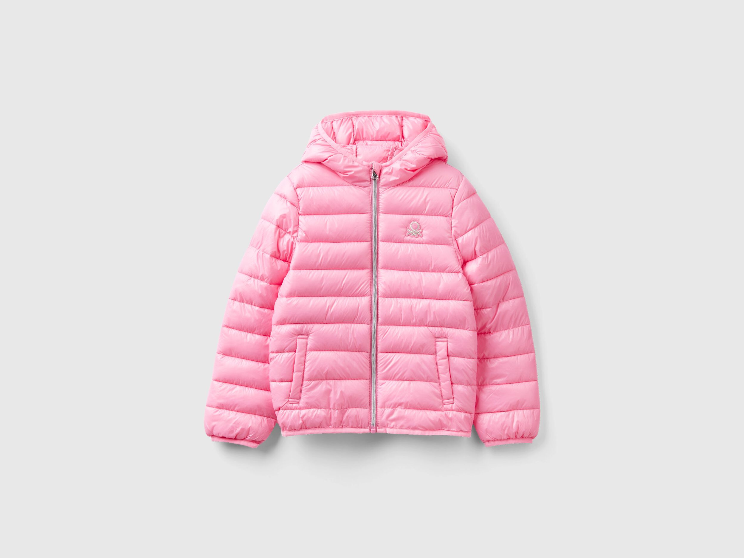 Puffer jacket with hood