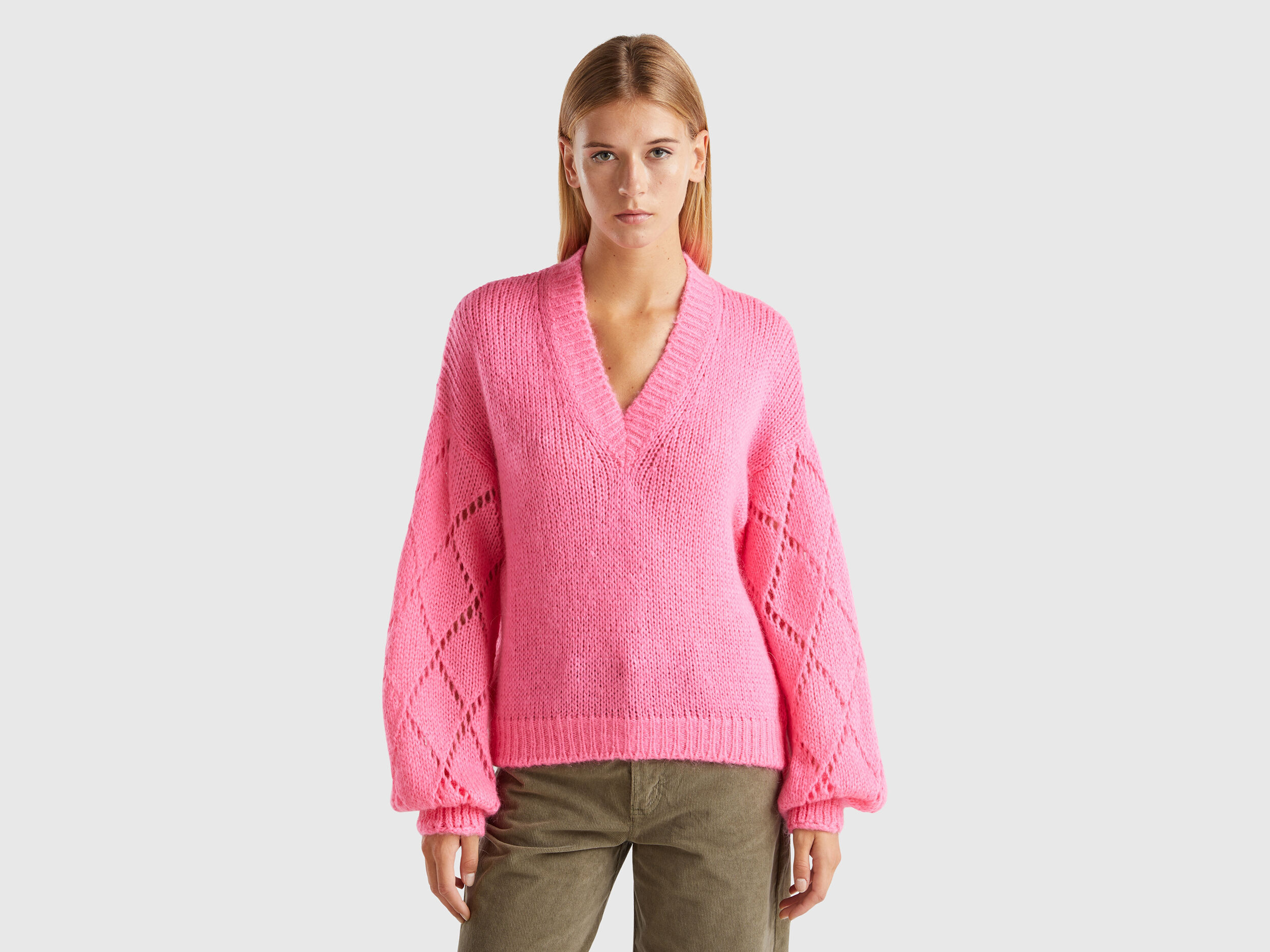 Sweater with perforated sleeve - Pink | Benetton