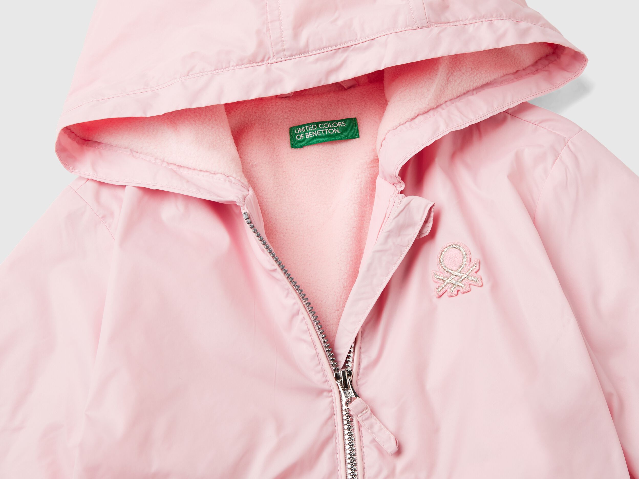 Benetton raincoat outlet