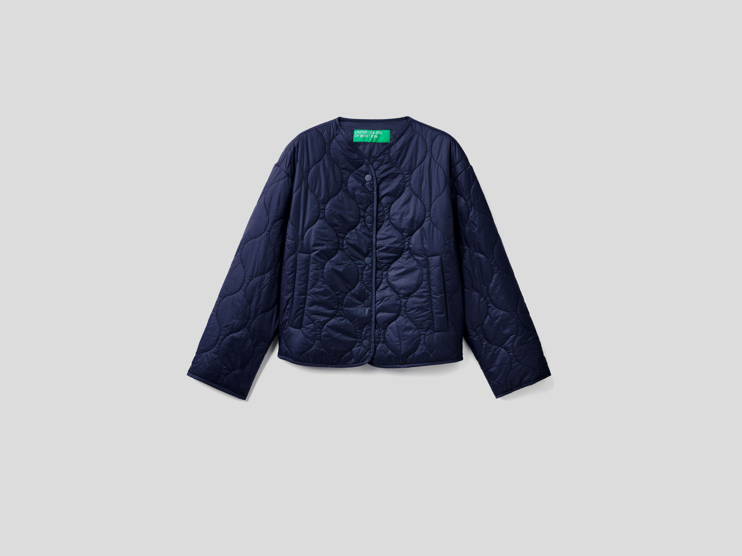 Short quilted jacket